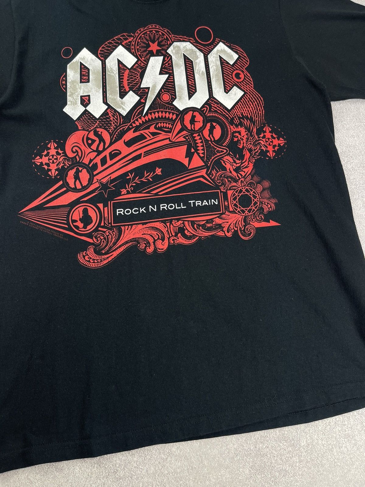 AC/DC × Band Tees × Vintage Vintage AC/DC Black Ice Tour Rock Band T-Shirt Size M Size US M / EU 48-50 / 2 - 2 Thumbnail