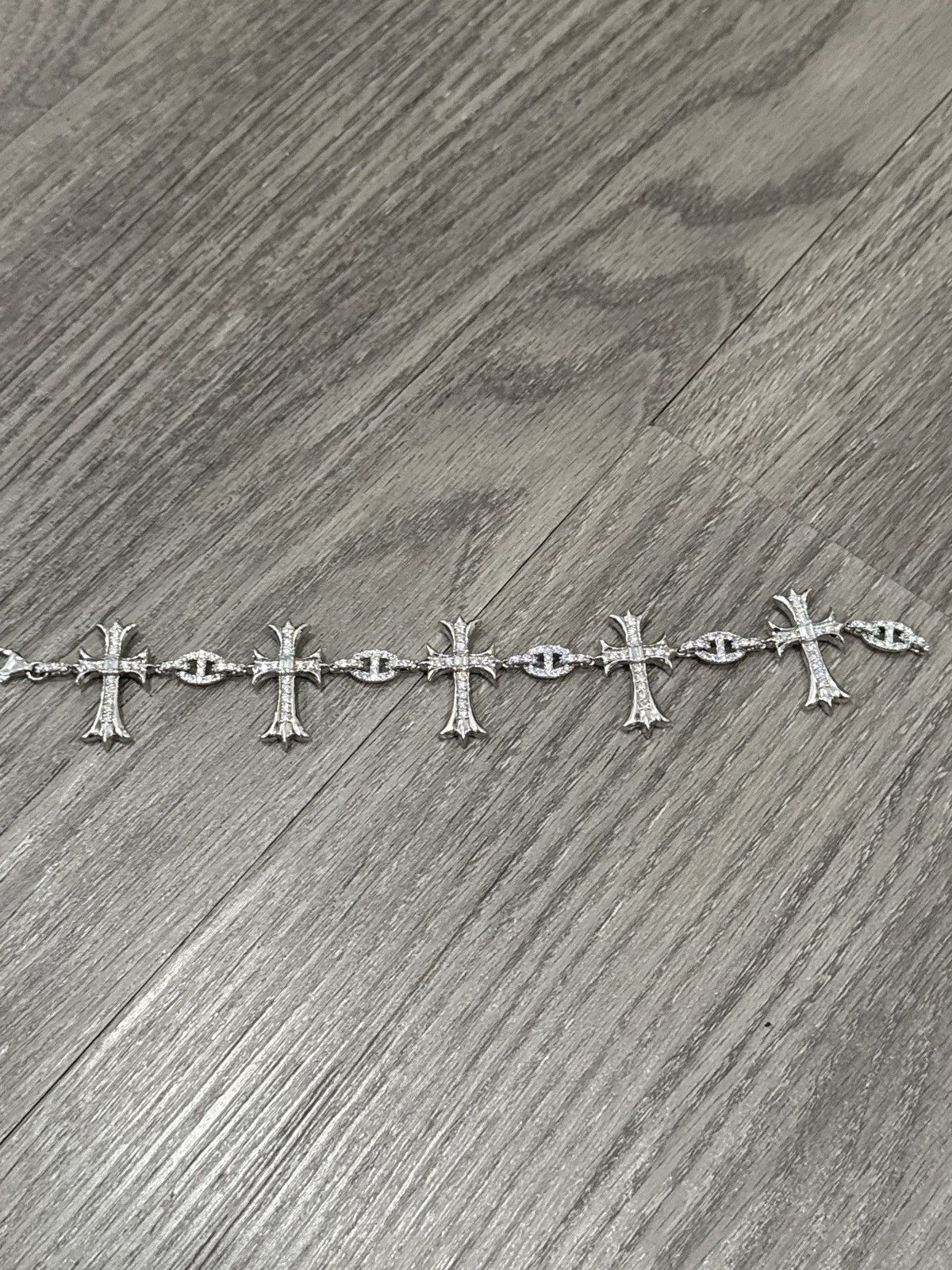 Other JBH Diamond Cross cut emerald Bracelet Size ONE SIZE - 1 Thumbnail