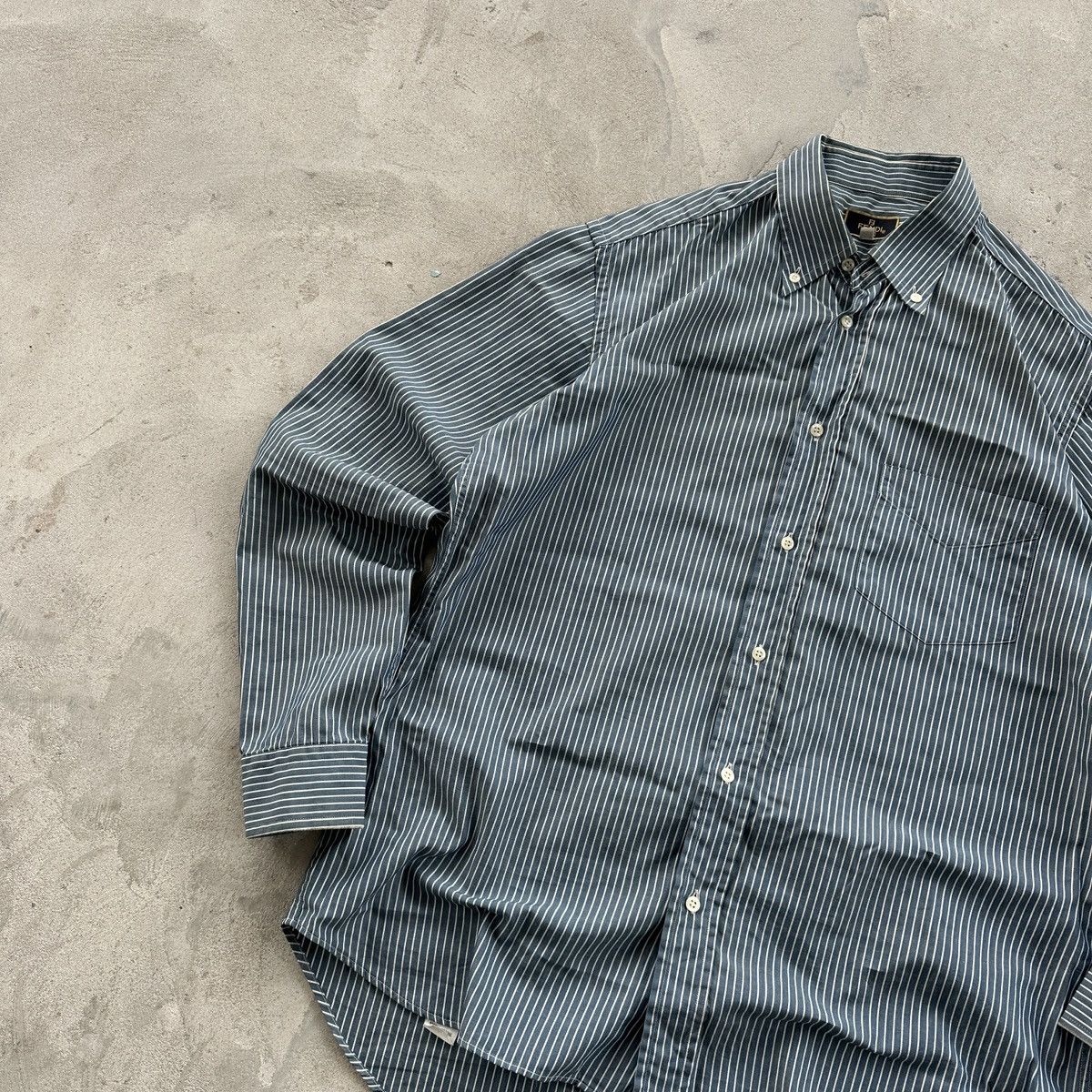 Fendi Vintage Fendi Style Oxford Stripped Shirt Buttom-Up Blue L Size US L / EU 52-54 / 3 - 2 Thumbnail
