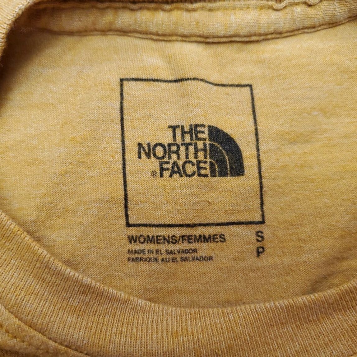The North Face VINTAGE The North Face Shirt Womens Small Yellow Mountains Bear Cotton Blend Outdoor TEE Size S / US 4 / IT 40 - 3 Thumbnail