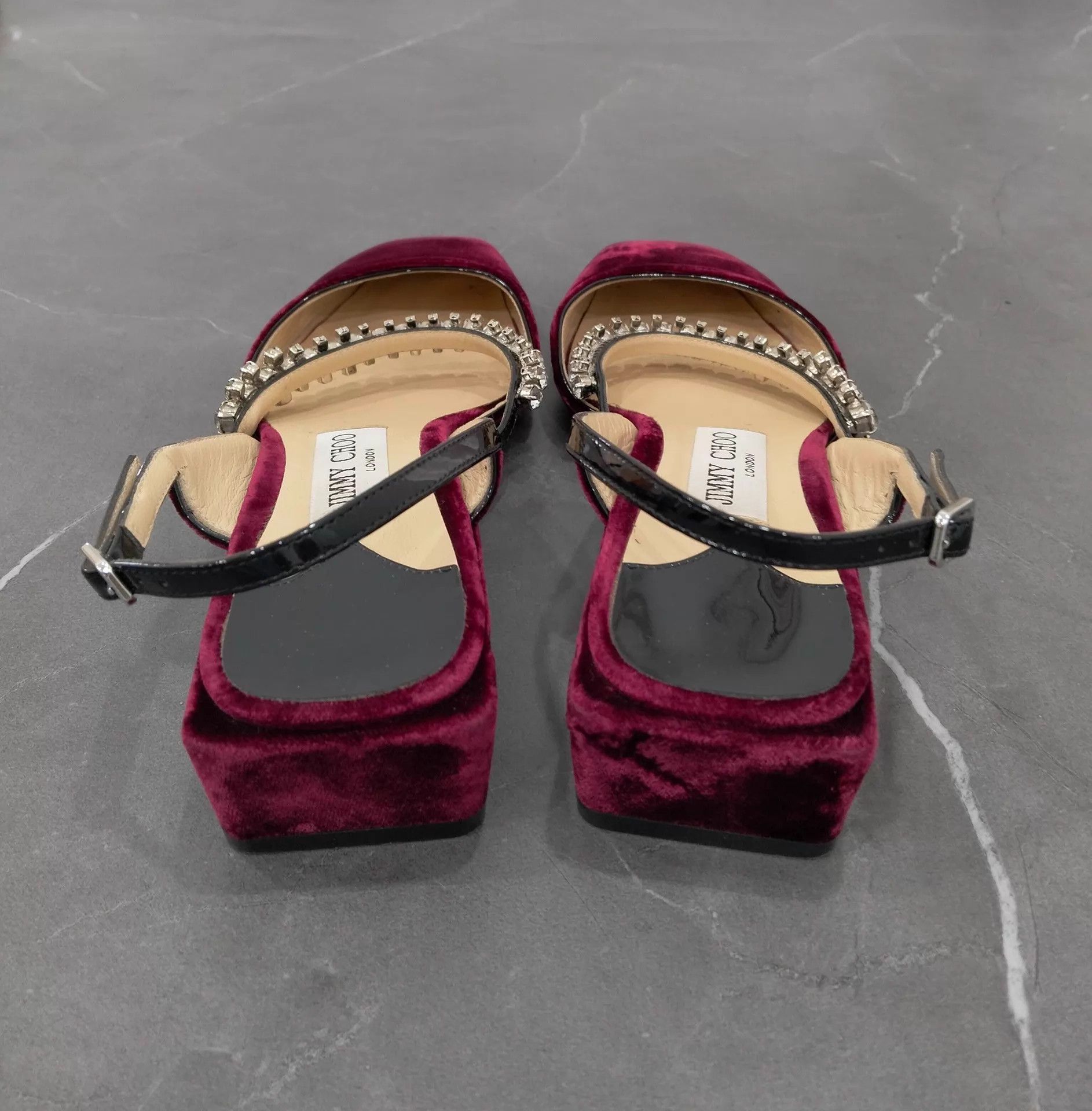 Jimmy Choo Jimmy Choo Burgundy Velvet Crystal Pumps Women's 35.5 Size US 5 / IT 35 - 5 Thumbnail