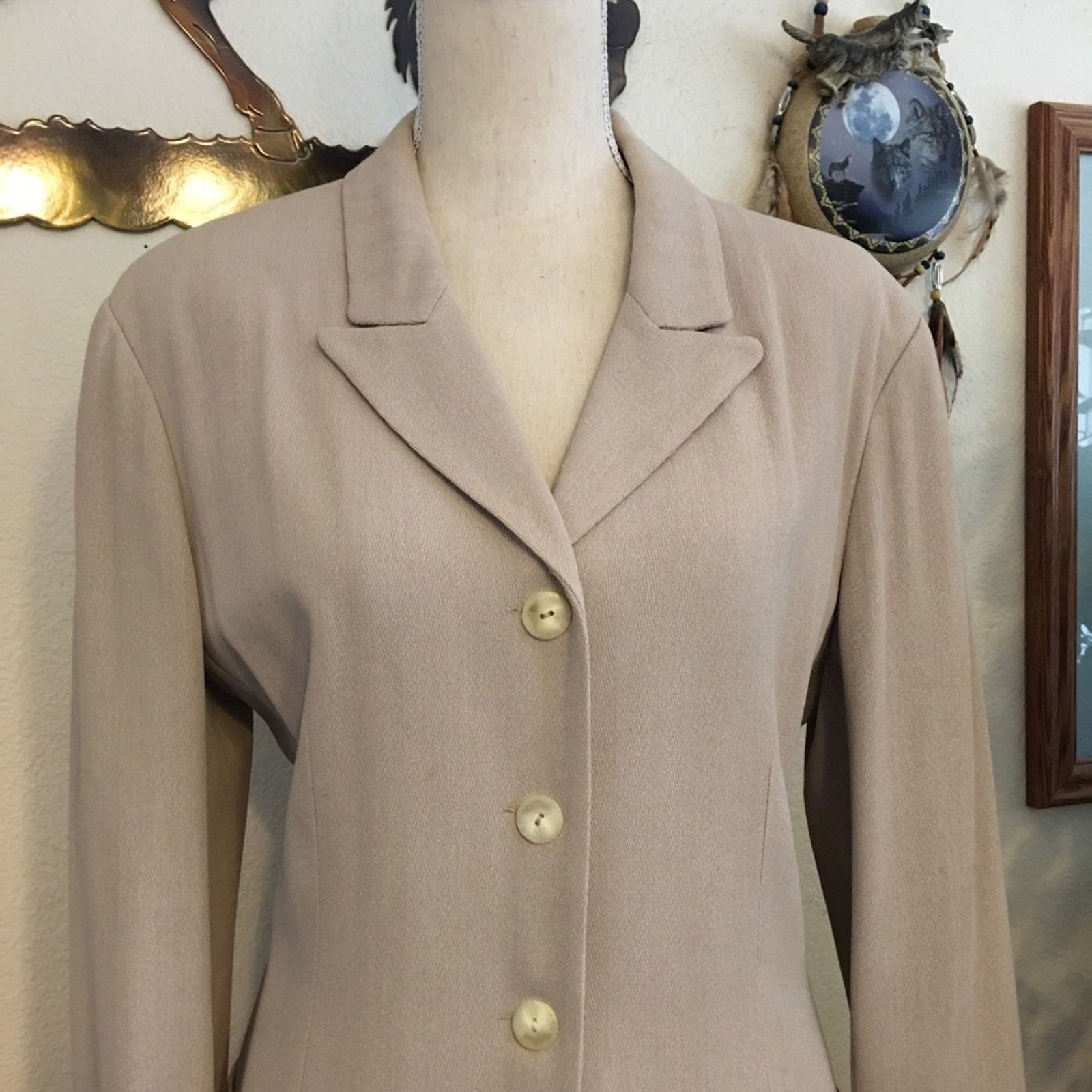 Vintage Vintage 90s Isabel Ardee tan blazer/skirt suit 10 Size L / US 10 / IT 46 - 2 Thumbnail