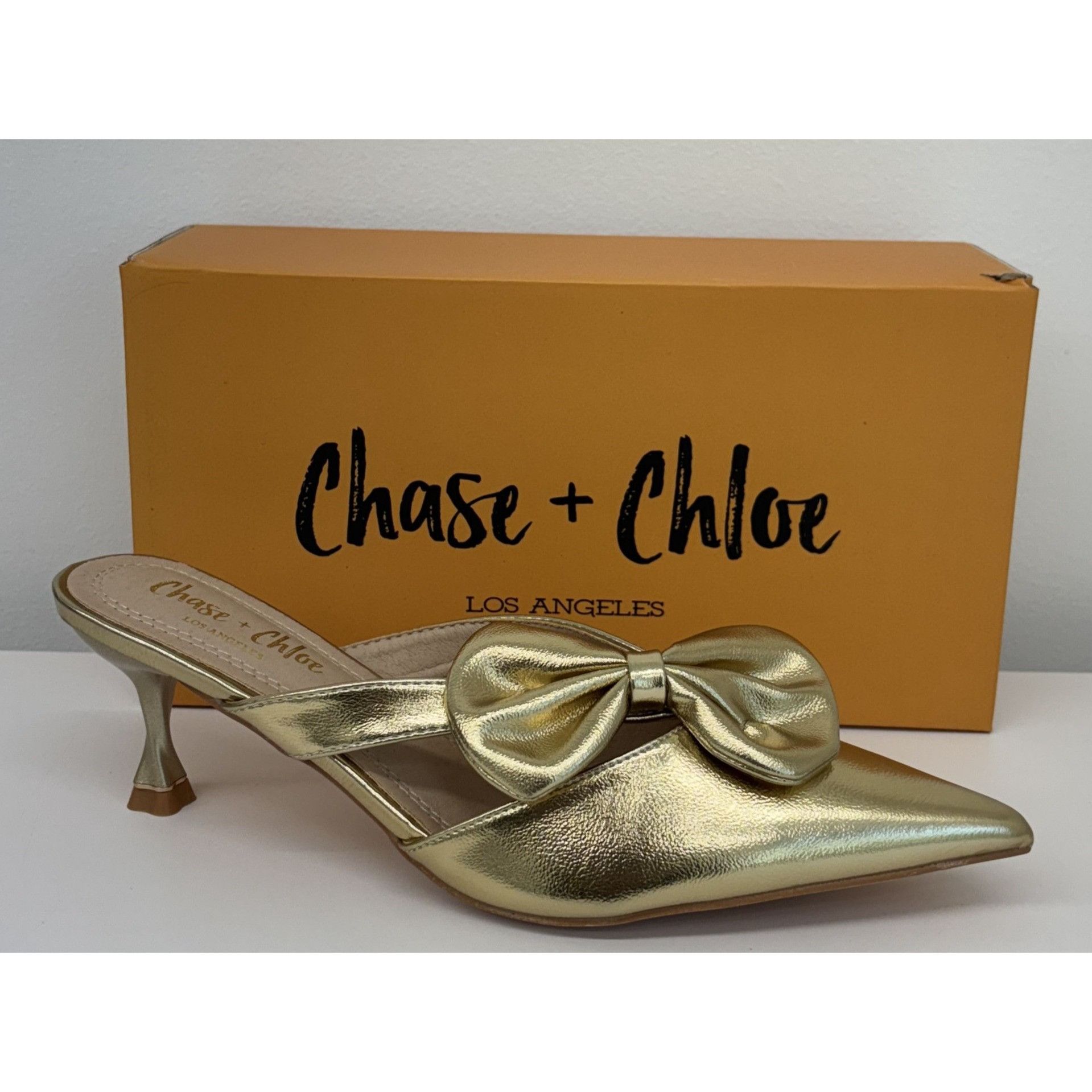 Other CHASE + CHLOE / Idra-3 / Gold / Pointed-Toe / Kitten Heel / Size US 9 / IT 39 - 8 Thumbnail