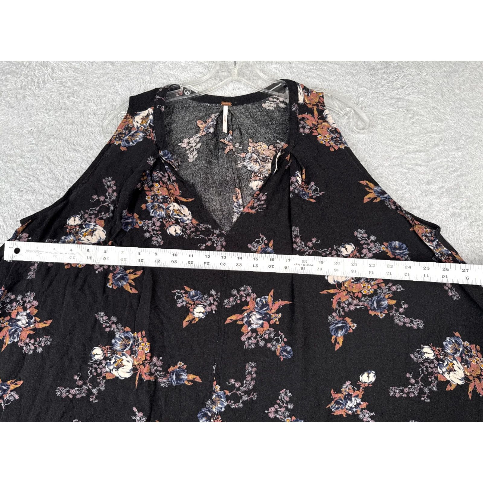 Free People Free People Tunic Top Black Floral Rayon V-Neck Sleeveless Pocket S Bohemian Womens Size S / US 4 / IT 40 - 7 Thumbnail