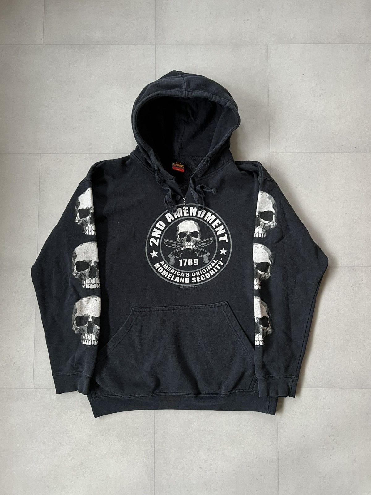 Japanese Brand Thrashed 2nd Amendment Skull Pile Hoodie Size US M / EU 48-50 / 2 - 1 Thumbnail