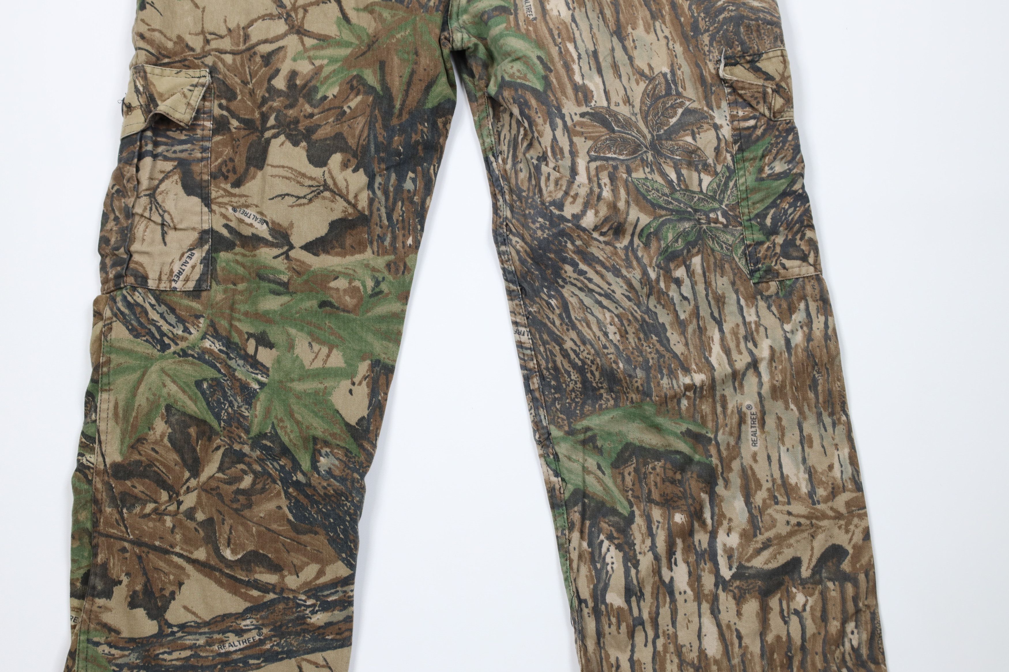 Vintage Vintage 90s Streetwear Camouflage Wide Leg Cargo Pants Size US 38 / EU 54 - 11 Thumbnail