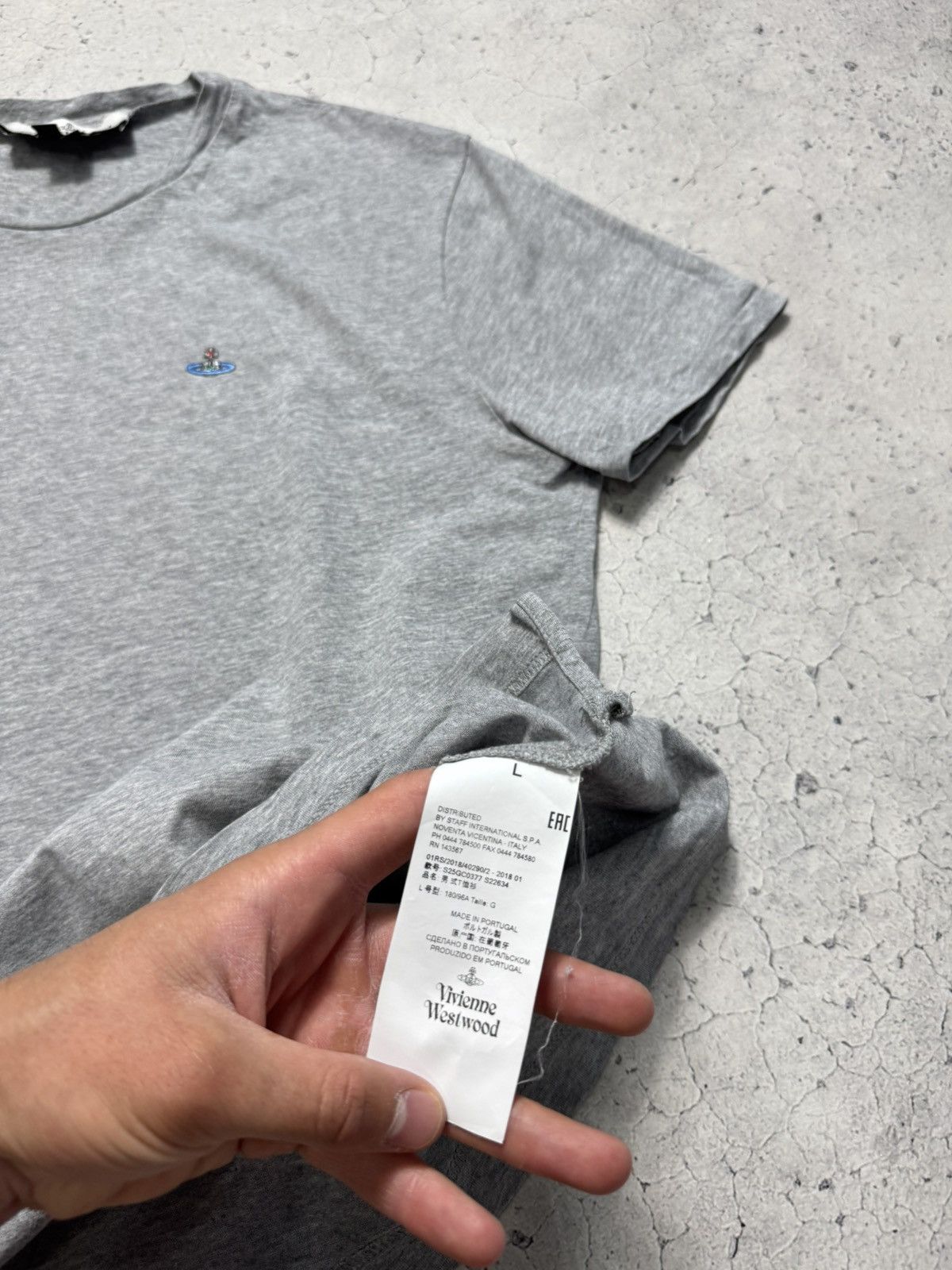 Vivienne Westwood Vivienne Westwood Luxury T-Shirt Gray Size US M / EU 48-50 / 2 - 7 Thumbnail