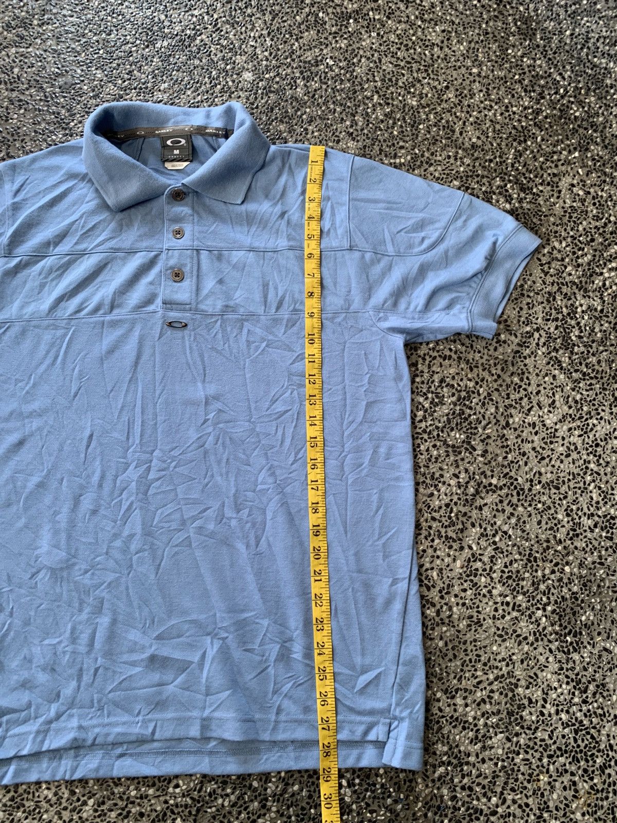 Oakley Vintage Oakley Centre Logo Polo Shirt Size US M / EU 48-50 / 2 - 9 Thumbnail