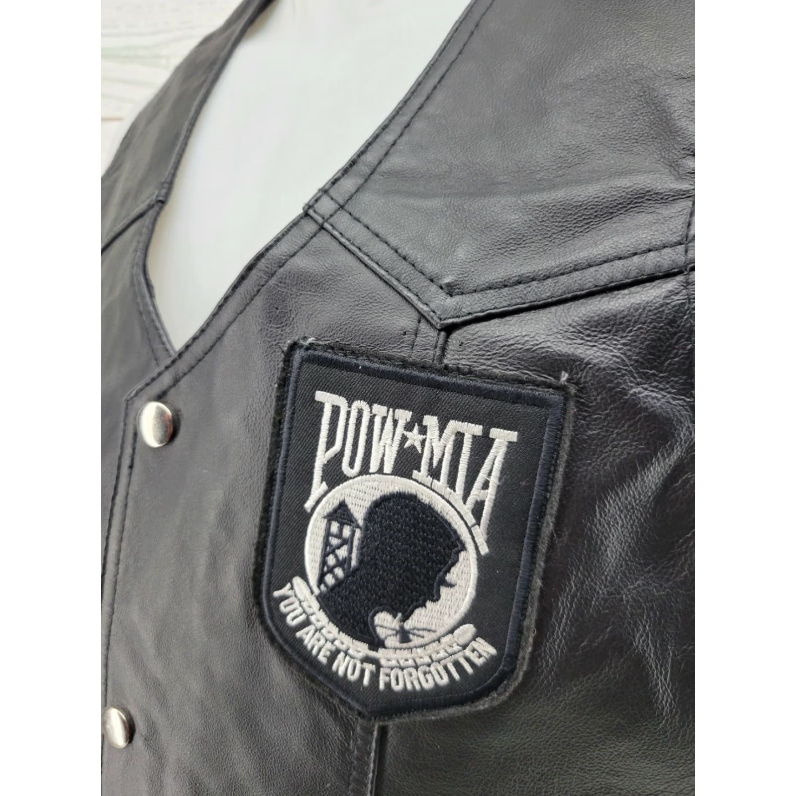 Vintage VINTAGE Oscar Piel POW MIA Leather Vest Black Medium Men Vest Size US M / EU 48-50 / 2 - 3 Thumbnail