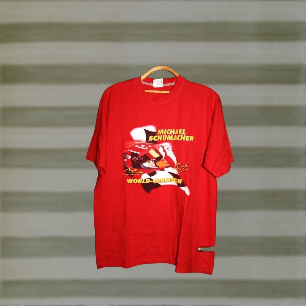 Vintage Vintage Michael Schumacher World-Champion F1 T-Shirt XL Men Red VINTAGE World-Champion F1 T-Shirt Mens XL Red 2000s Motorsports Graphic Stadium Wear Size US XL / EU 56 / 4 - 1 Thumbnail