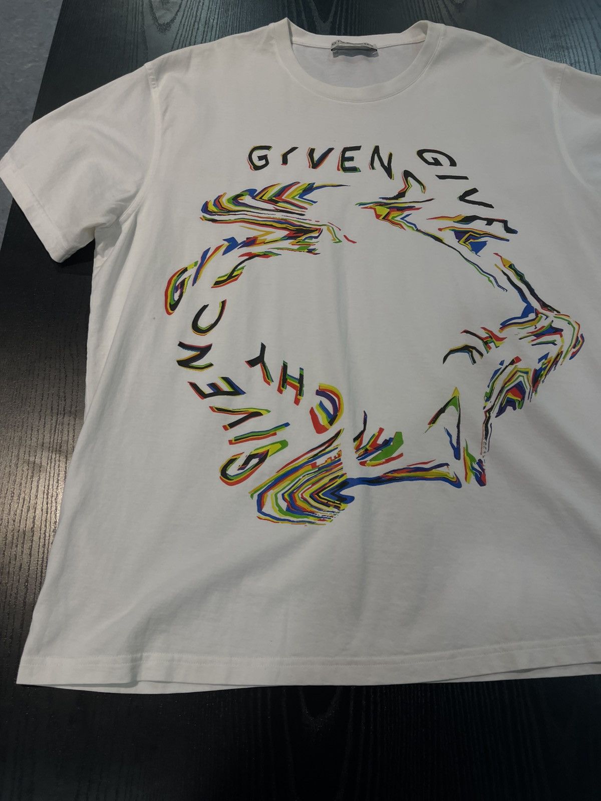 Givenchy Size L - Givenchy Paris Multicolor Graphic Logo T-Shirt Size US L / EU 52-54 / 3 - 2 Thumbnail