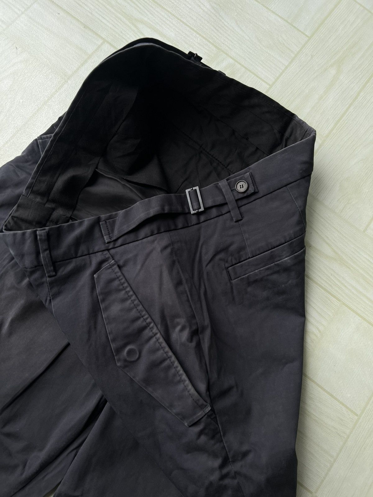 Juun.J Juun.J Side Adjuster Gentlemen Gabardine Navy Ankle Pants Size US 34 / EU 50 - 7 Thumbnail