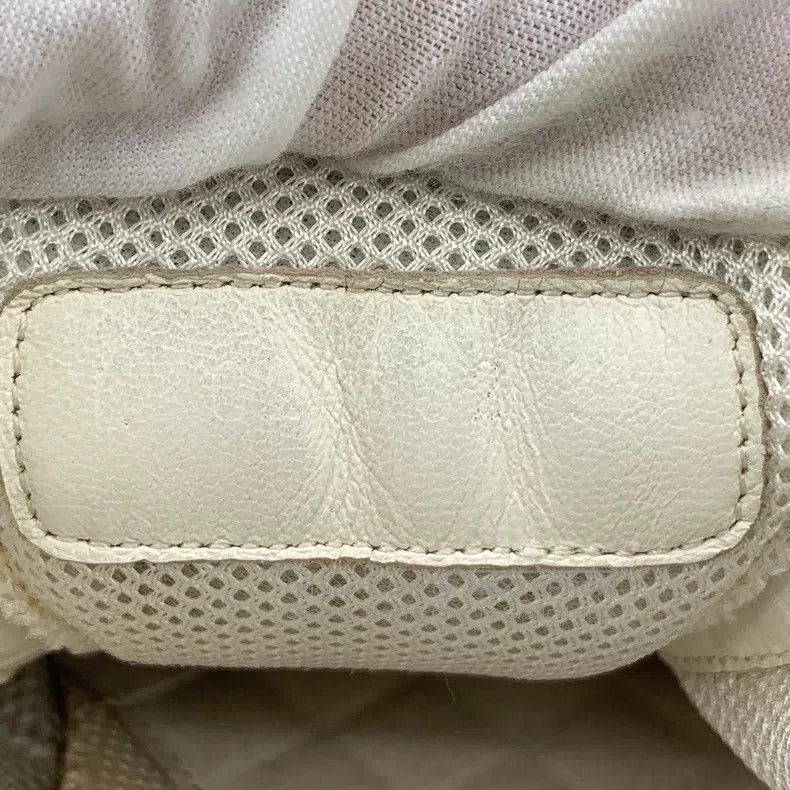 Chanel Chanel Colour-matched logo tie-up casual flat sneakers Size US 5.5 / IT 35.5 - 6 Thumbnail