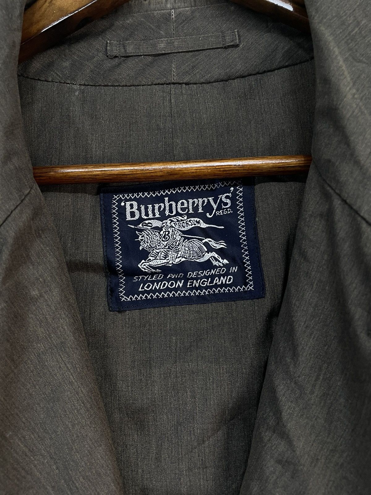 Burberry × Vintage Vintage Burberry London England Long Jacket Full Button Size L / US 10 / IT 46 - 3 Thumbnail