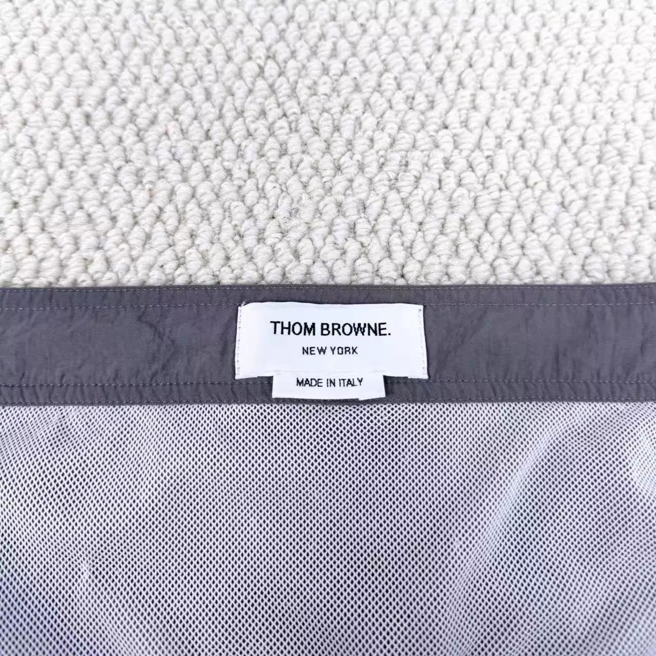 Thom Browne Thom Browne Dark Gray 4-Stripe Unisex Short 3 Size US 34 / EU 50 - 3 Thumbnail