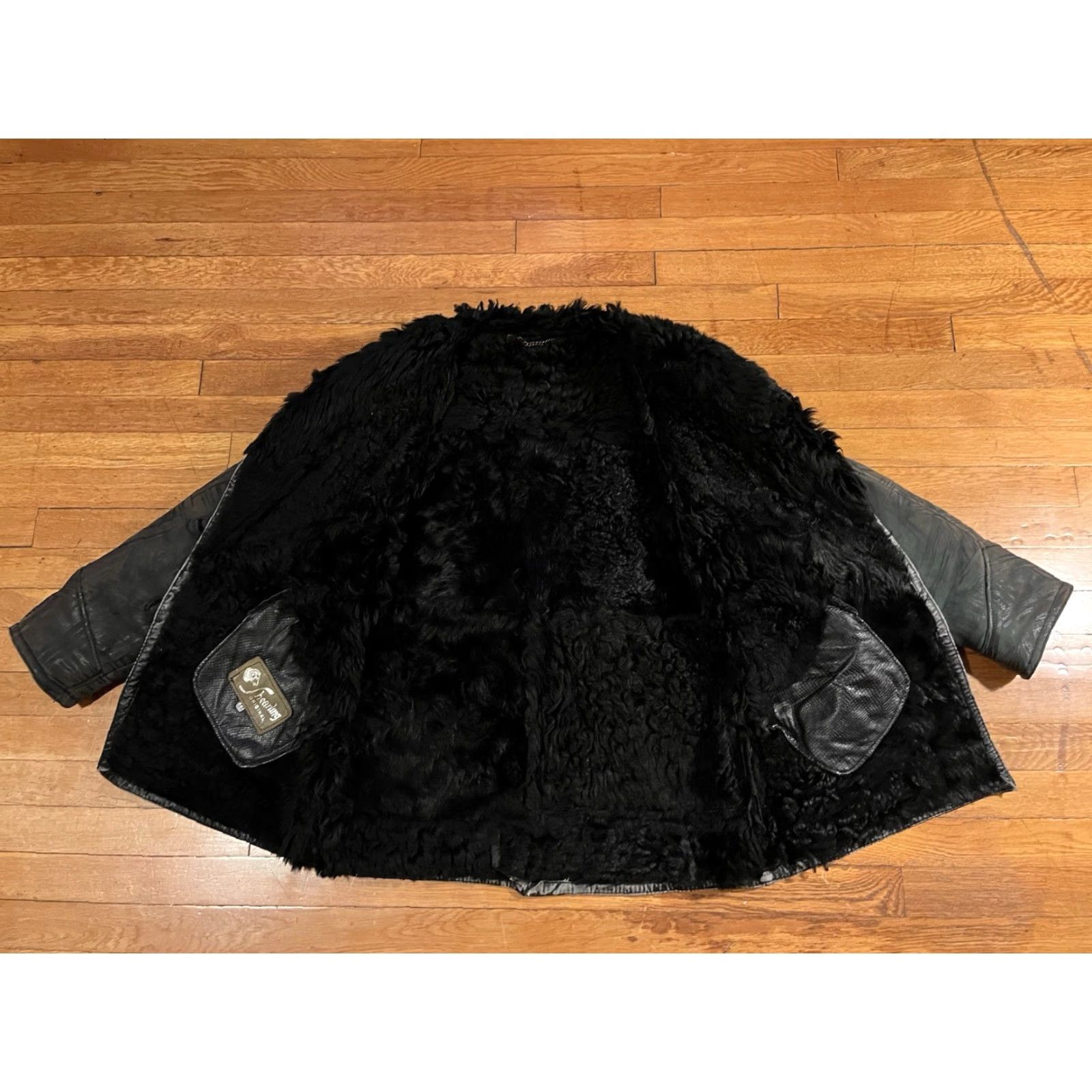 Vintage VINTAGE Shearling Coat Men’s 44 Black Suede Patchwork Bomber Jacket Size US S / EU 44-46 / 1 - 6 Thumbnail