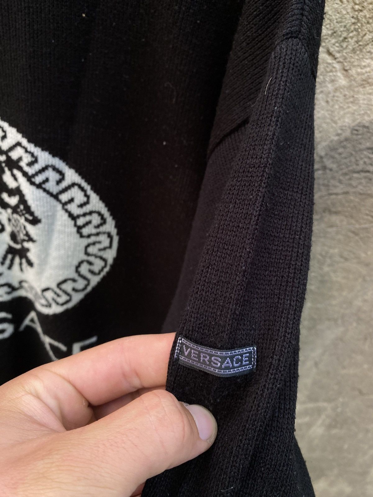 Versace × Vintage Vintage Versace Classic V2 Knitted Sweater Size US L / EU 52-54 / 3 - 4 Thumbnail