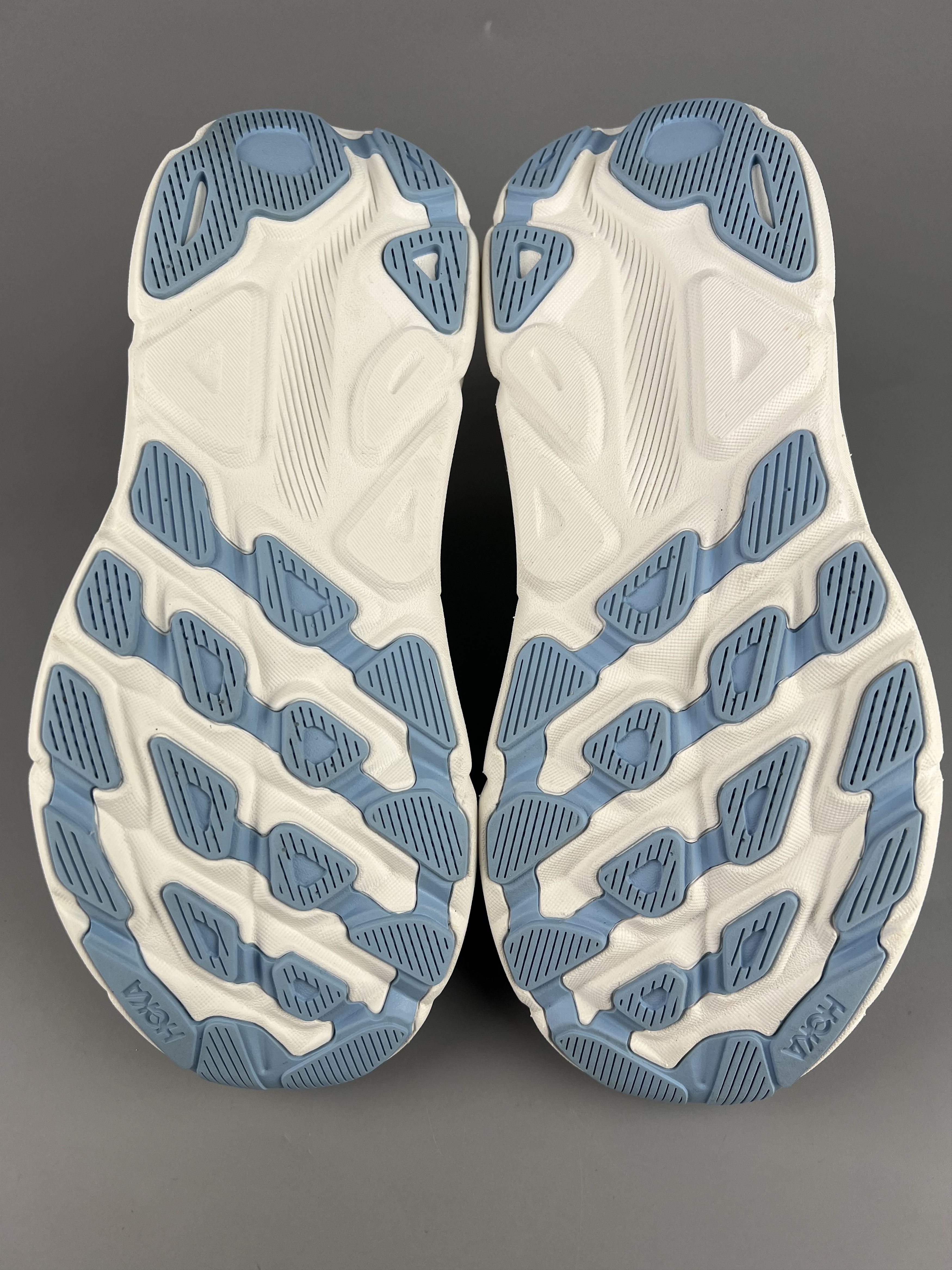 Hoka 6.5B Hoka One One Clifton 9 Running Shoes Walking Gym Size US 6.5 / IT 36.5 - 6 Thumbnail