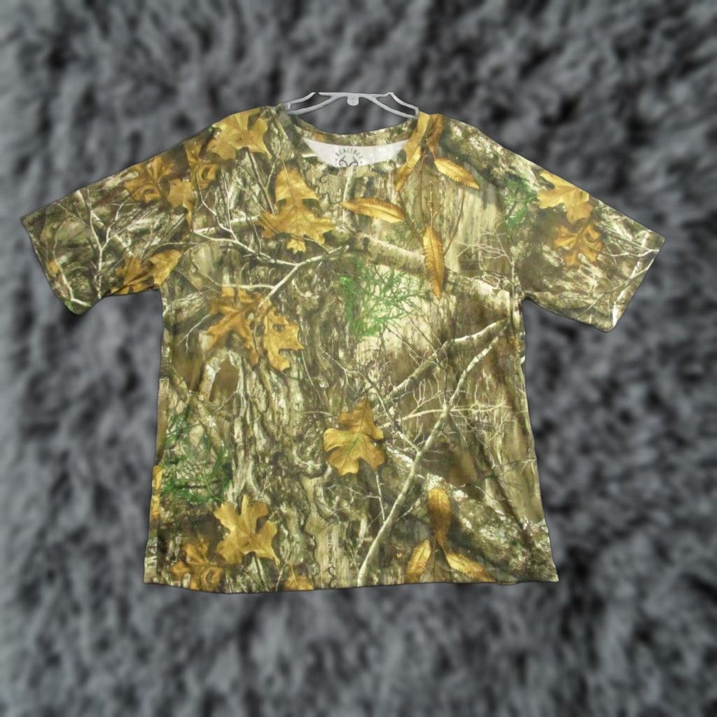 Realtree Realtree Camouflage Edge Shirt Men's XL Stretch Polyester Regular Color Multicolor Logo Outdoor 90s? (avoid) Size US XL / EU 56 / 4 - 1 Thumbnail