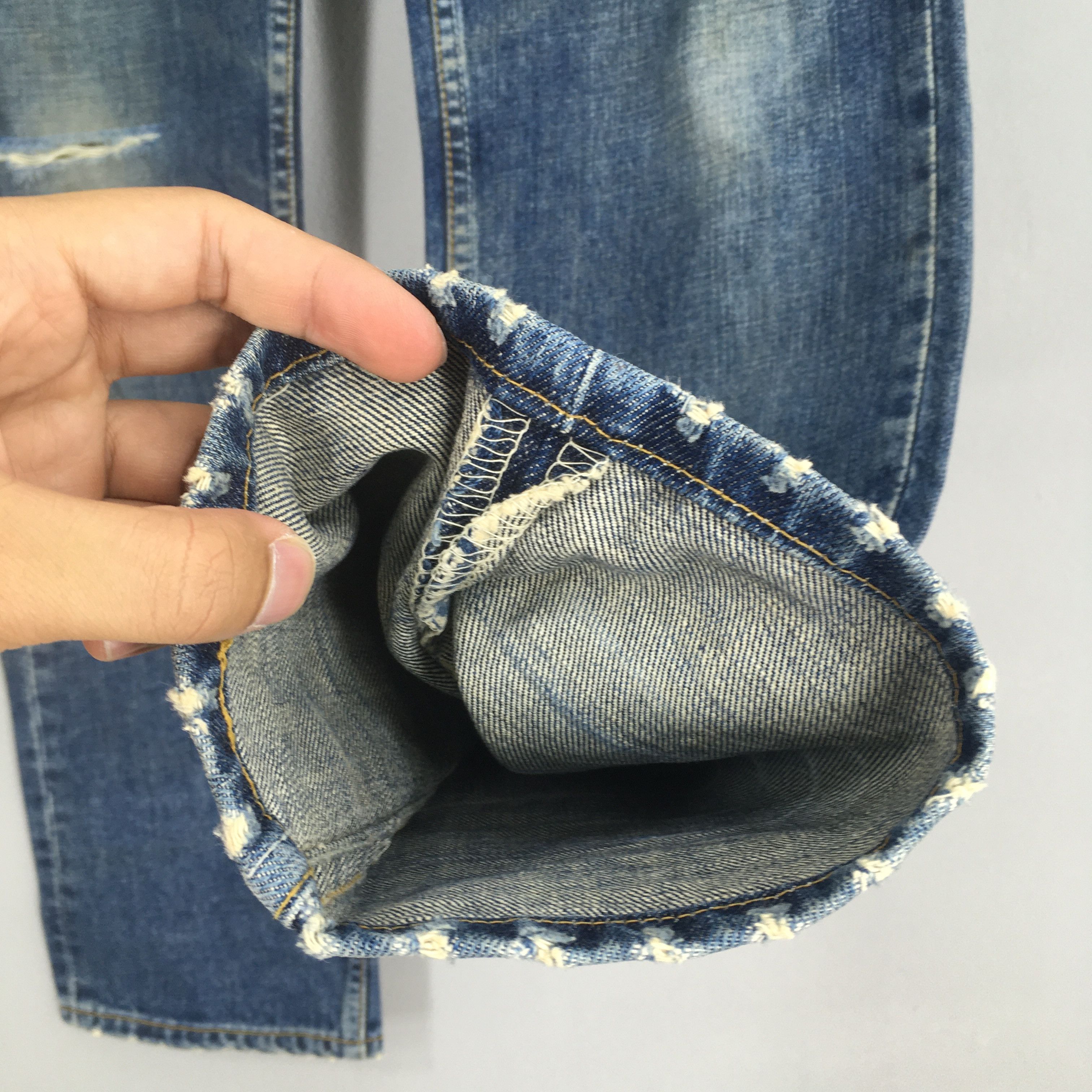 Levi's Size 31x34 Vintage Levis 505 Faded Stonewash Jeans S1952 Size US 31 - 5 Thumbnail