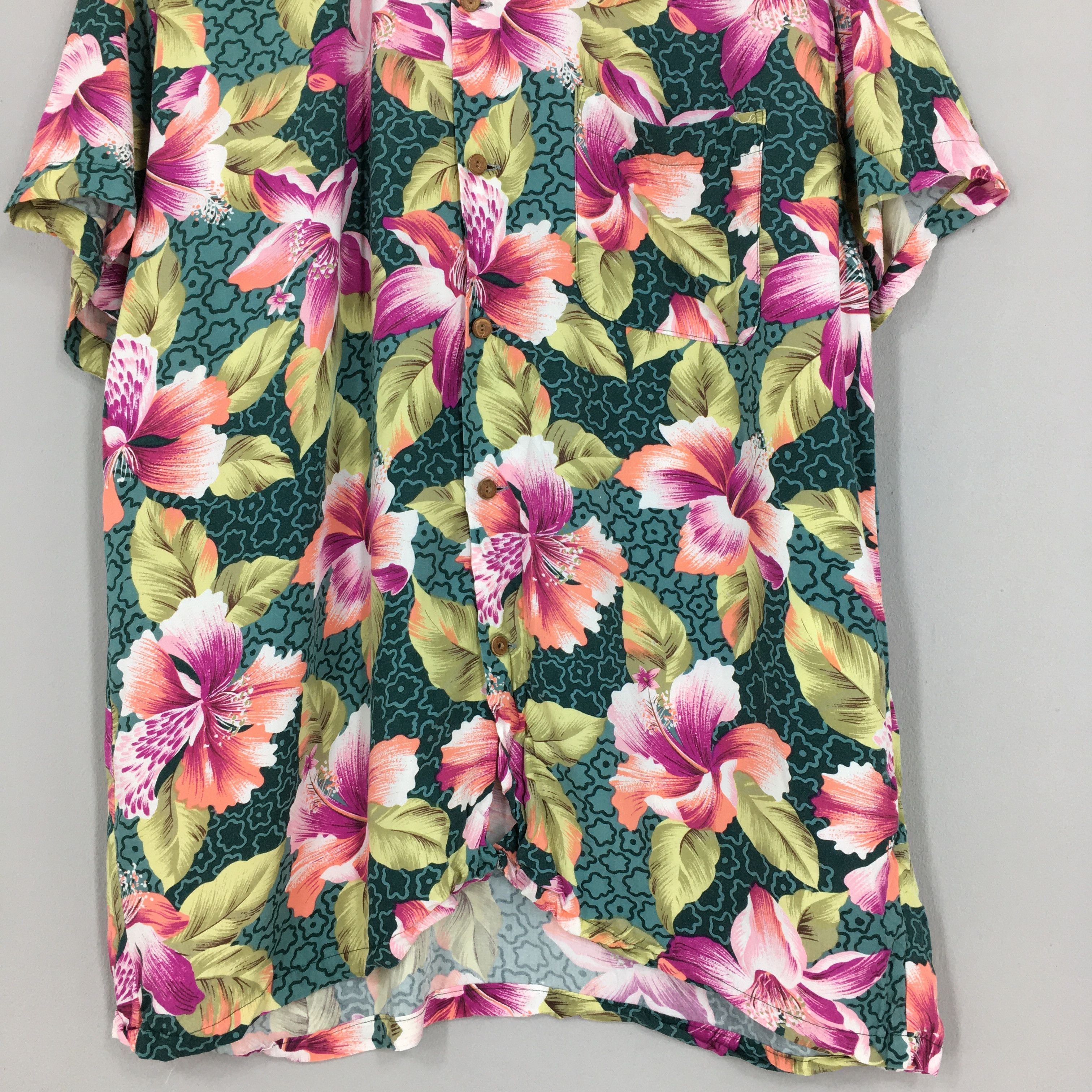 Vintage Vintage Hawaiian Aloha Floral Shirts Men Medium Size US M / EU 48-50 / 2 - 3 Thumbnail