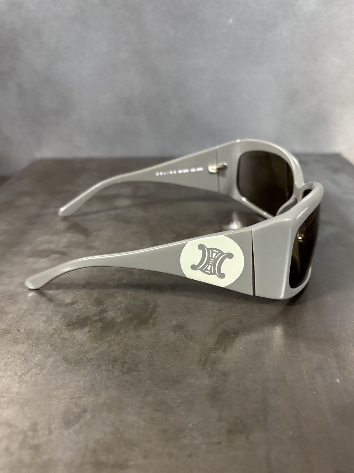 Celine 2000s Celine Sunglasses Triomphe Vintage Sport Wrap Logo Size ONE SIZE - 20 Thumbnail
