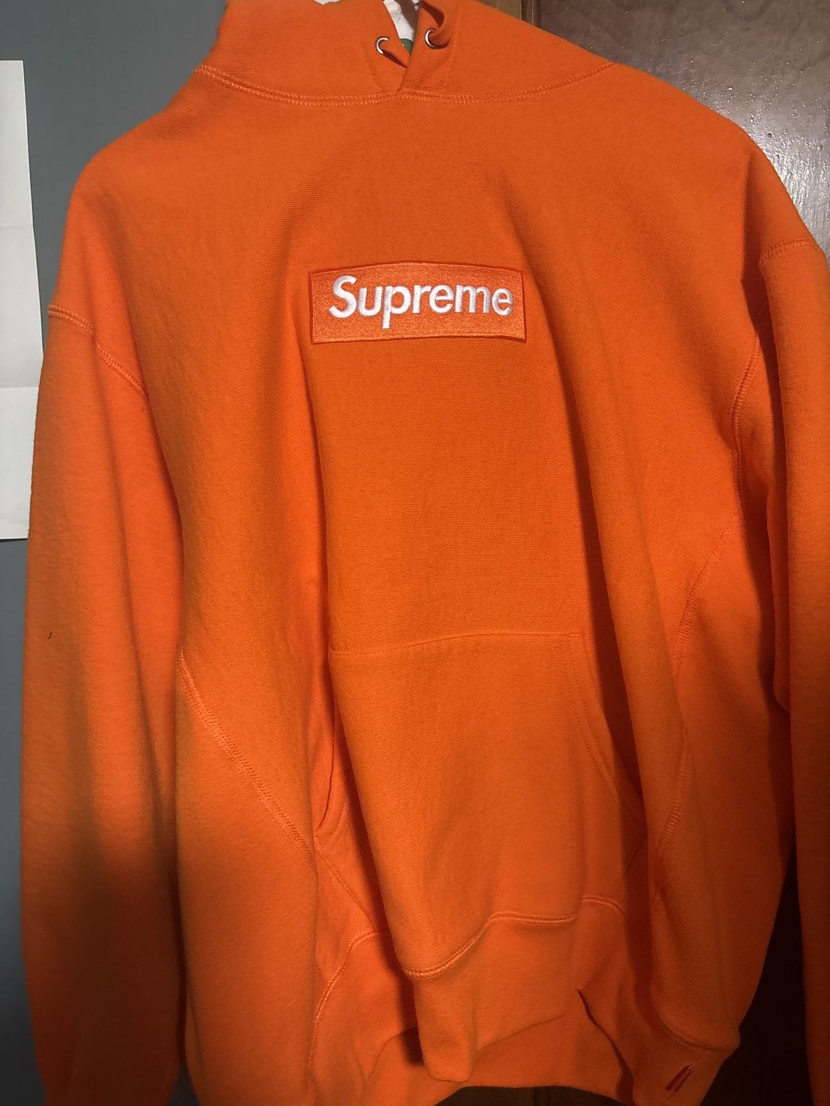 Supreme SUPREME 2024 ORANGE BOX LOGO HOODIE Size US S / EU 44-46 / 1 - 1 Thumbnail
