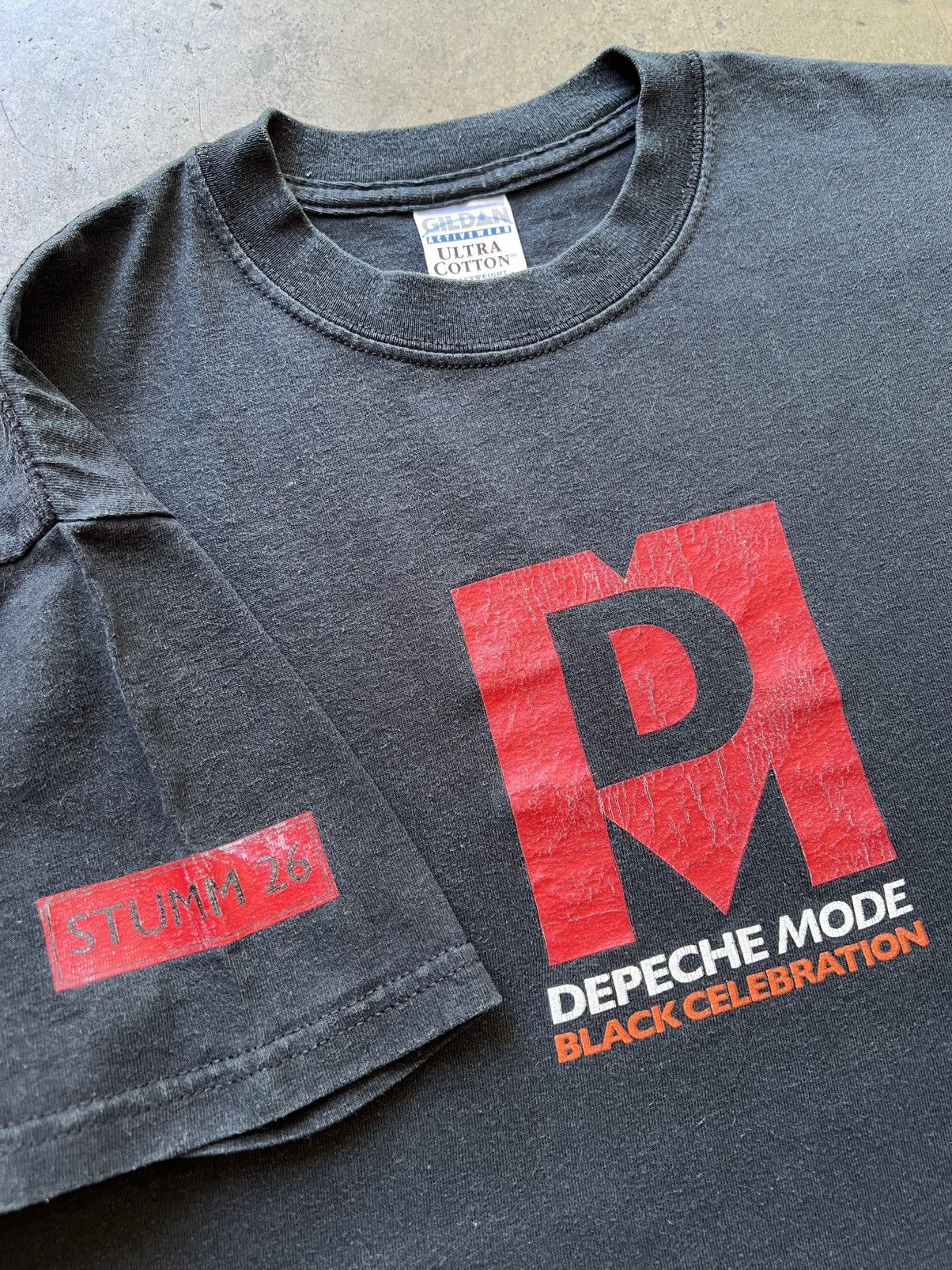 Band Tees × Vintage ‘00s Depeche Mode Black Celebration Band Tee Shirt Stumm 26 Size US M / EU 48-50 / 2 - 3 Thumbnail