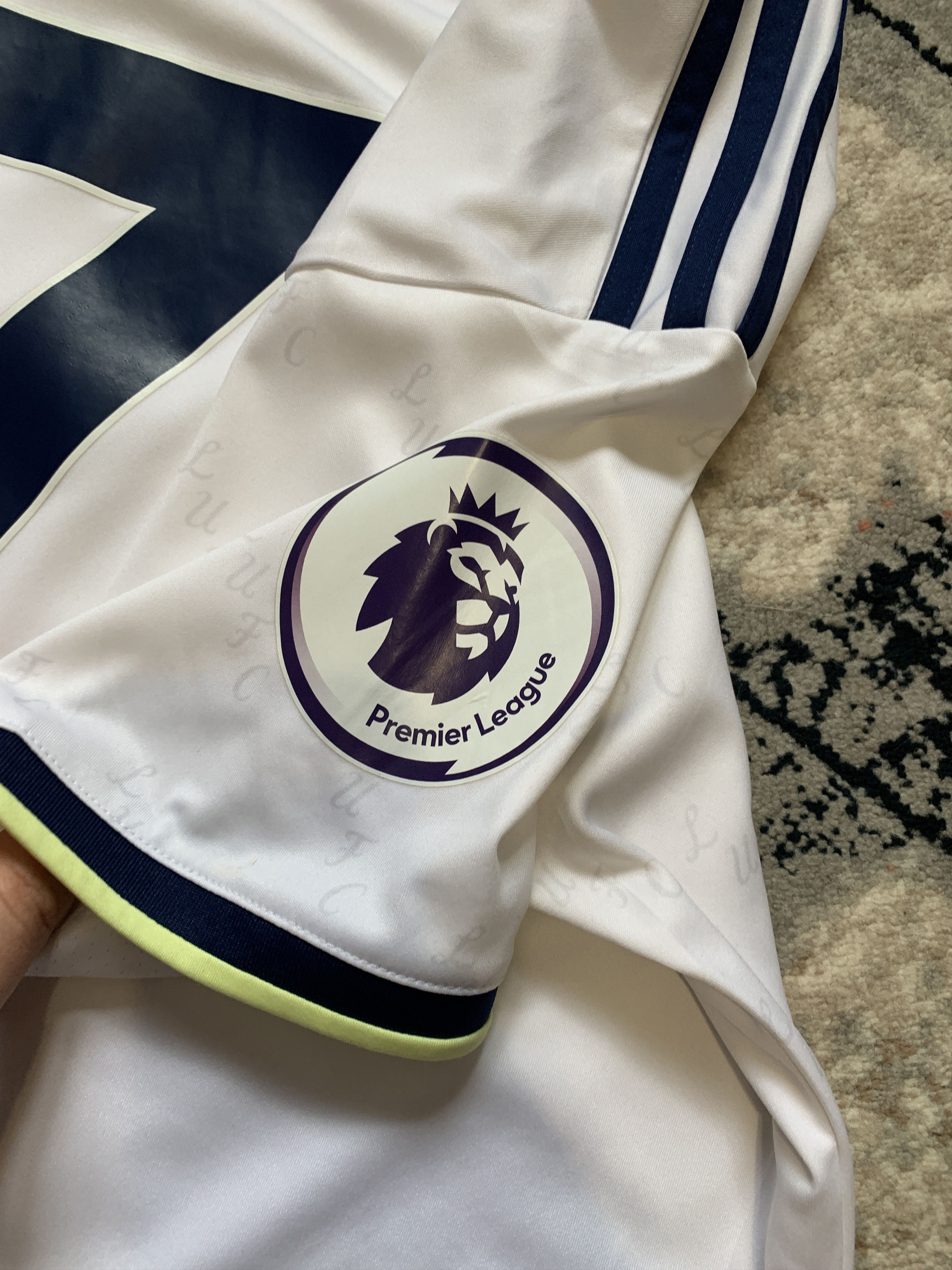Adidas Adidas Leeds United AARONSON 7 Jersey 2022/2023 Size US M / EU 48-50 / 2 - 8 Thumbnail