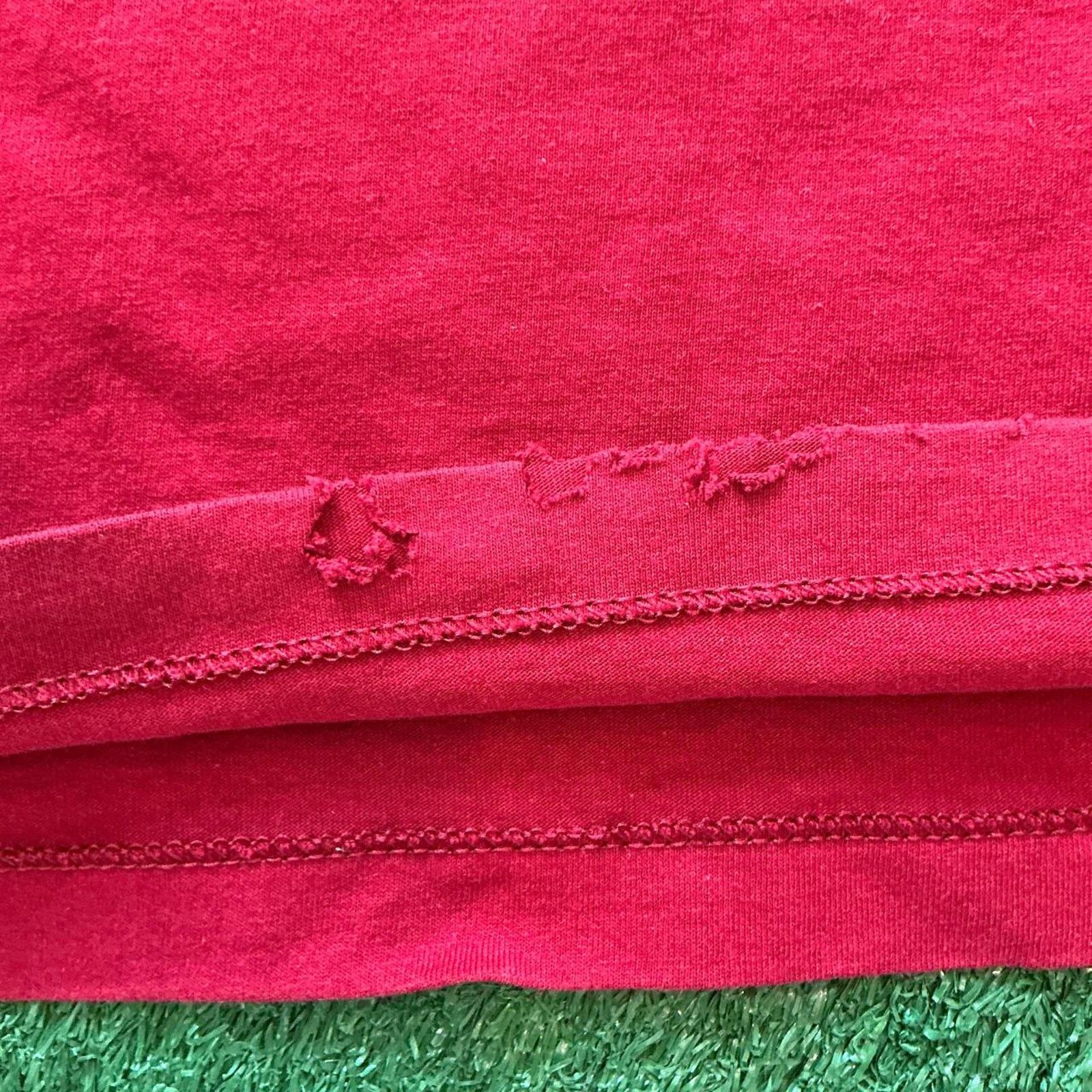 Levi's Vintage 90s Single Stitch Red Levi’s T-Shirt Size L Size US L / EU 52-54 / 3 - 6 Thumbnail