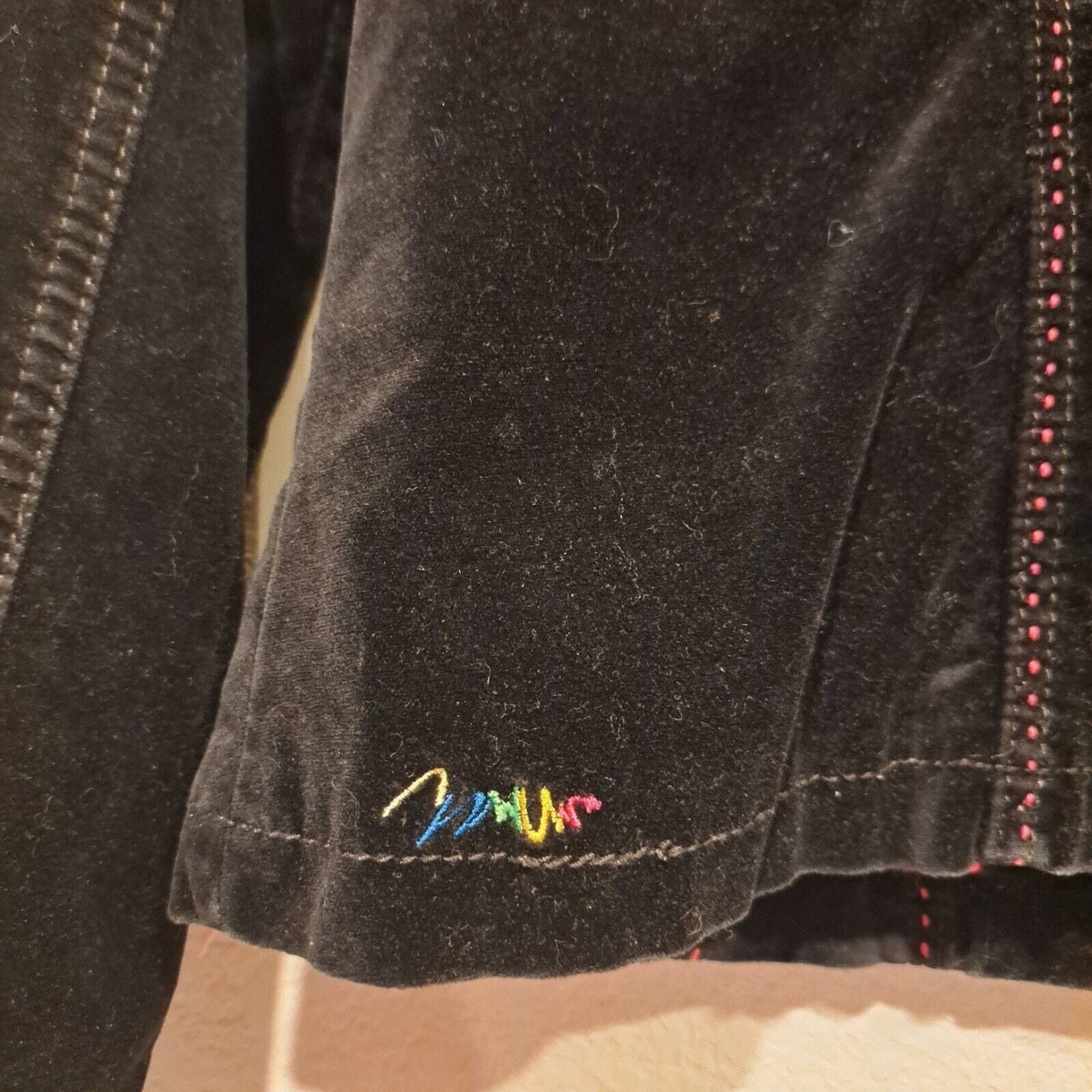 Coogi Coogi Vintage Black Velvet Jacket Blazer Logo Studs Gold XL Size XL / US 12-14 / IT 48-50 - 13 Thumbnail