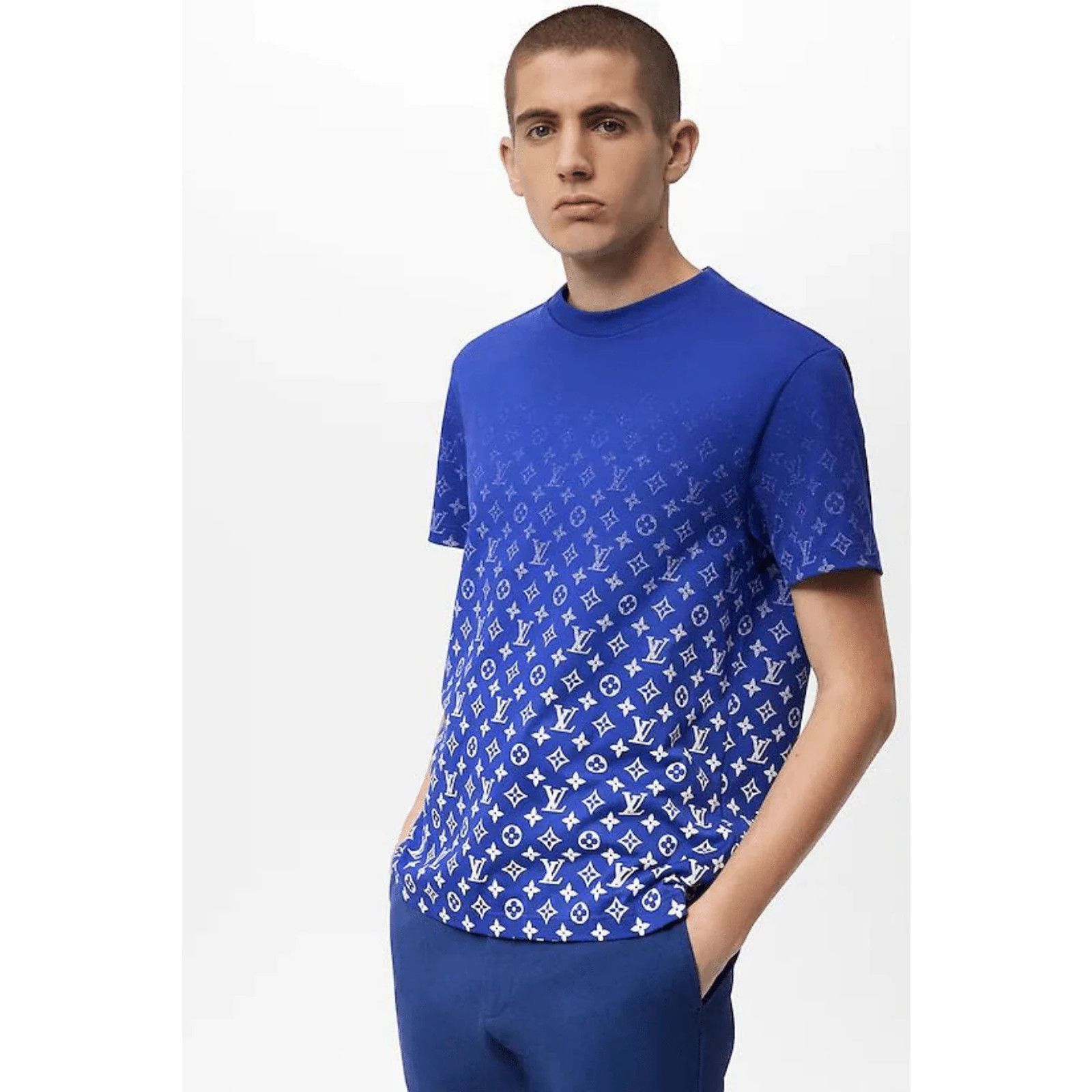 Louis Vuitton Louis Vuitton Gradient Short Sleeve T-Shirt Large L Size US L / EU 52-54 / 3 - 3 Thumbnail