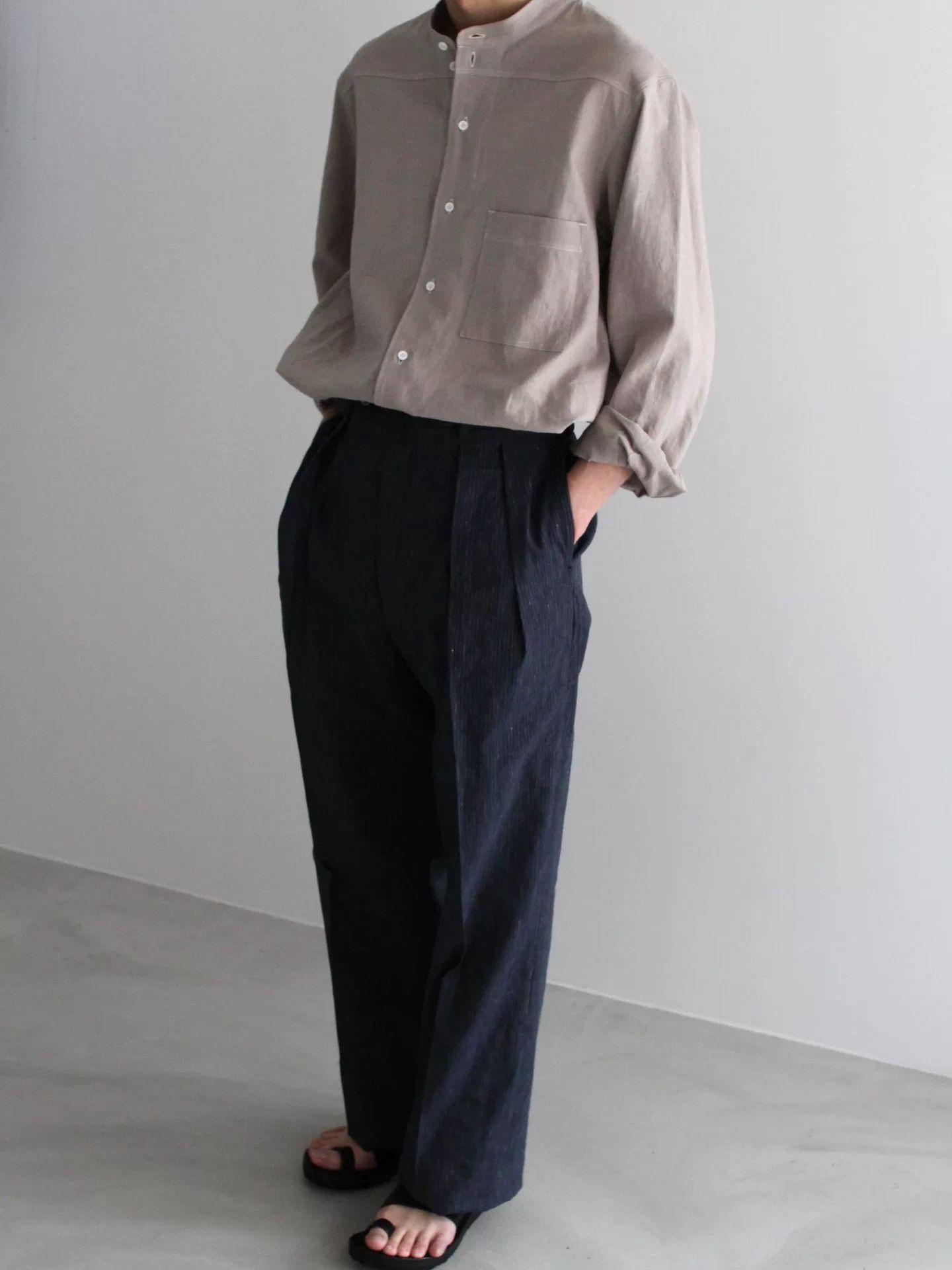 Other NEAT Italian Fabric Navy Pinstripe Trousers Size US 31 - 1 Thumbnail