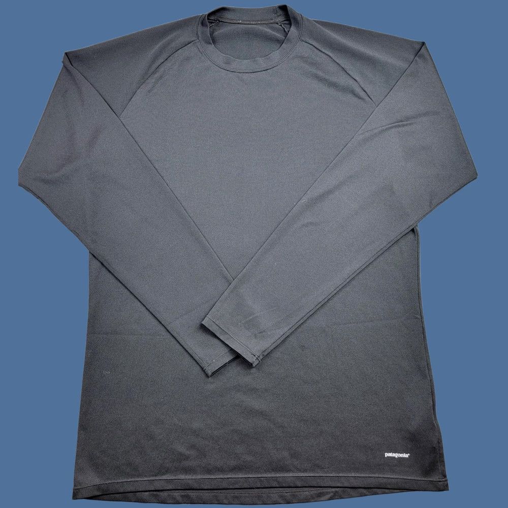 Patagonia Patagonia Shirt Mens Medium Black Long Sleeve Performance Base Layer Crewneck Size US M / EU 48-50 / 2 - 1 Thumbnail