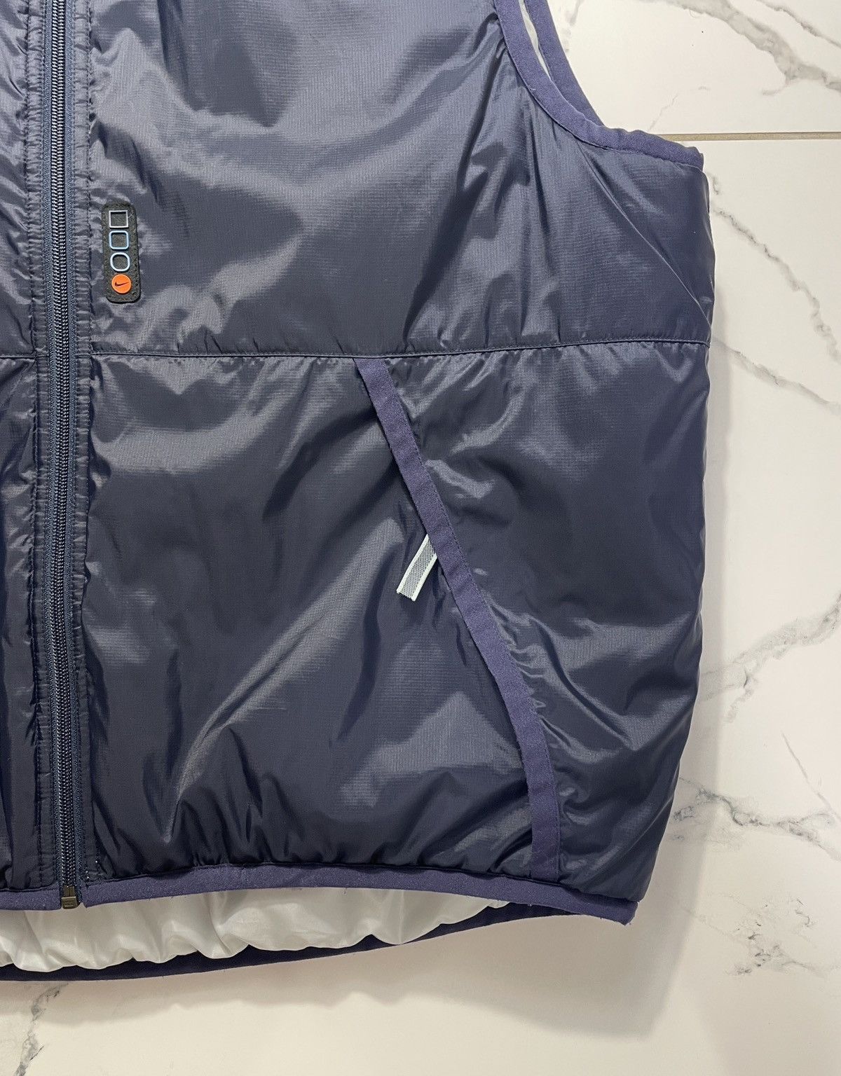 Nike Vintage Nike 90’s Nylon Vest Two-Sided Silver Navy Blue Size US XL / EU 56 / 4 - 7 Thumbnail