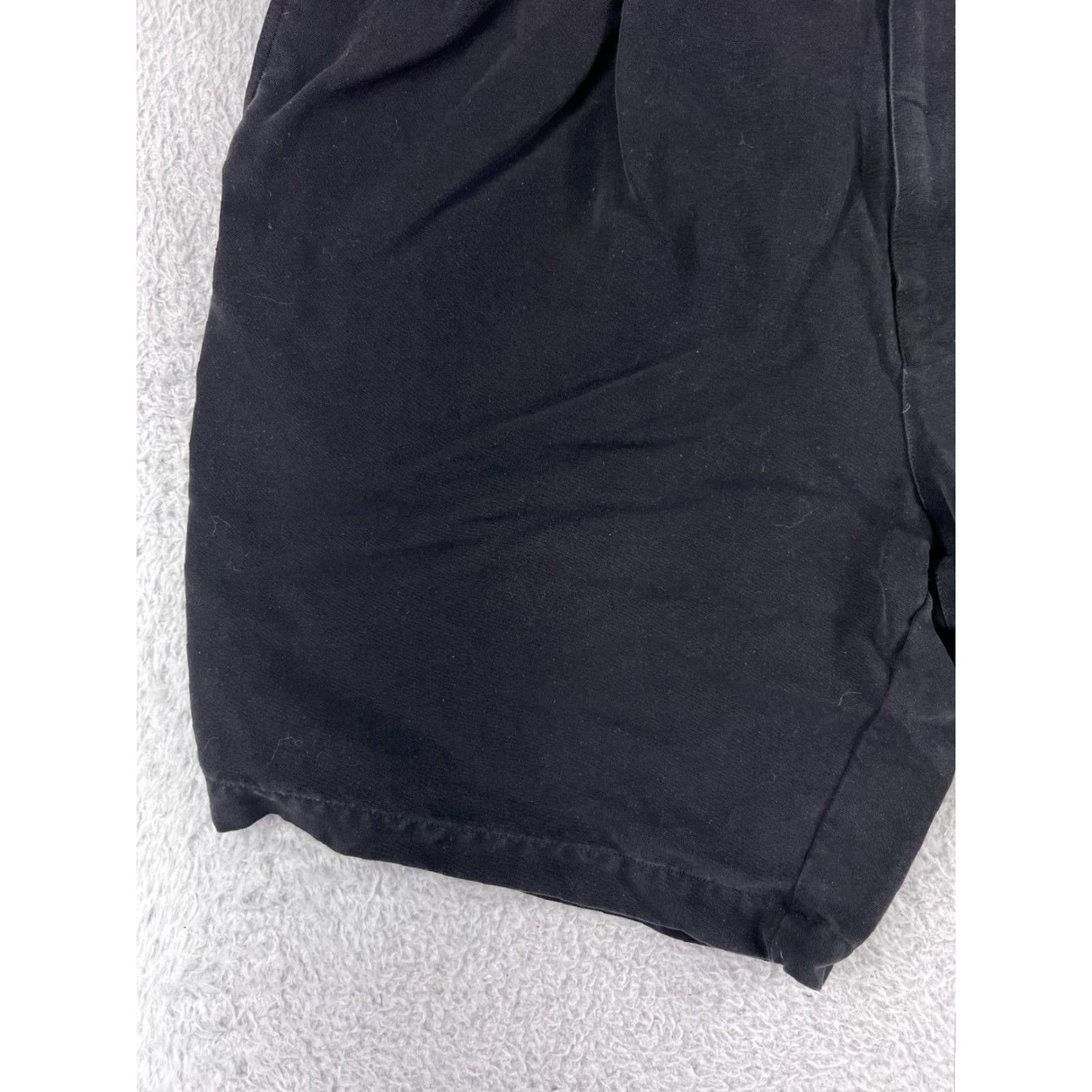 Tommy Bahama Tommy Bahama Shorts Mens 36 Black Silk Pleated Front Relaxed Fit Bermuda Beach Golf Size US 36 / EU 52 - 6 Thumbnail