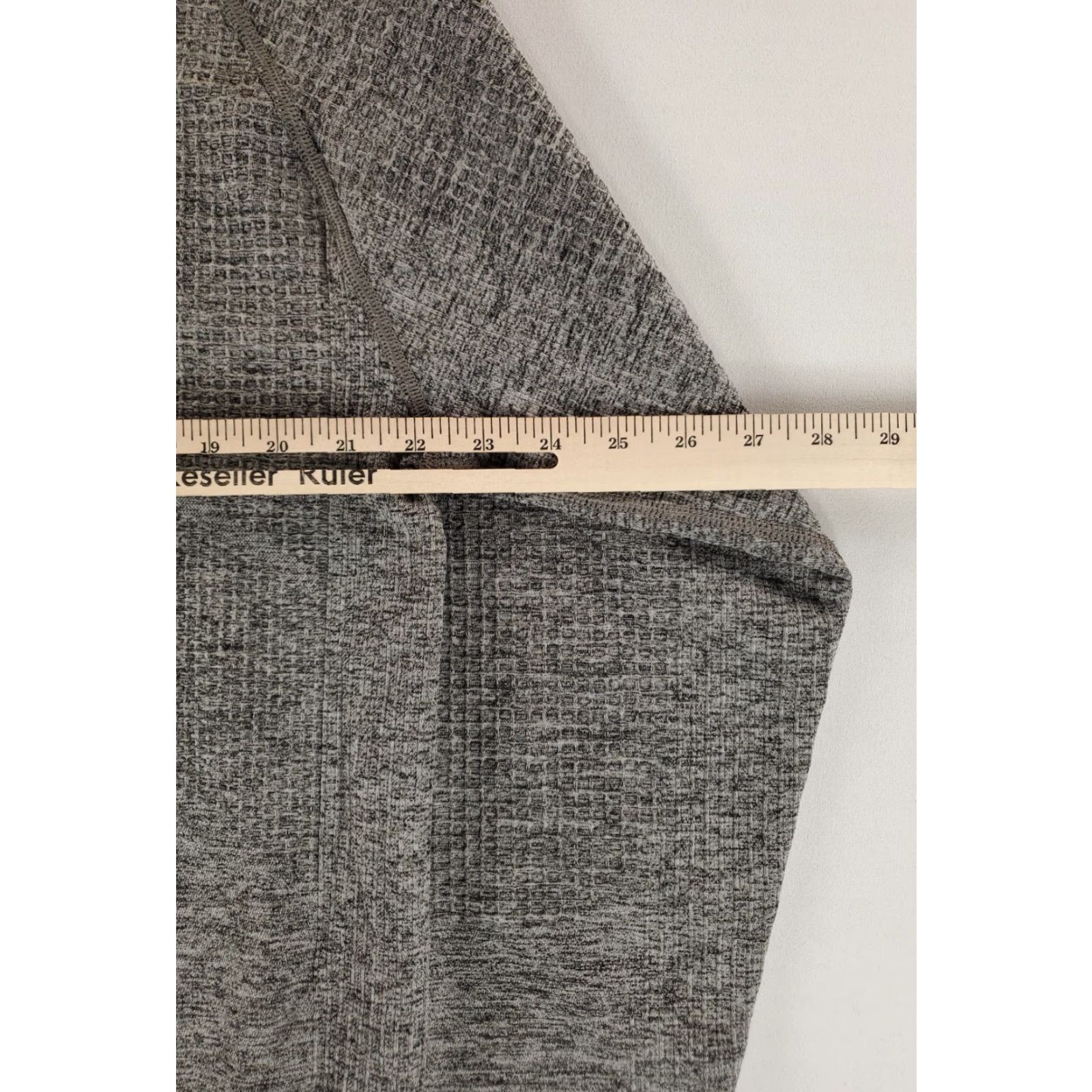 Lululemon Lululemon Sweatshirt Crew Neck Engineered Warmth Long Sleeve Gray Mens XL Size US XL / EU 56 / 4 - 5 Thumbnail