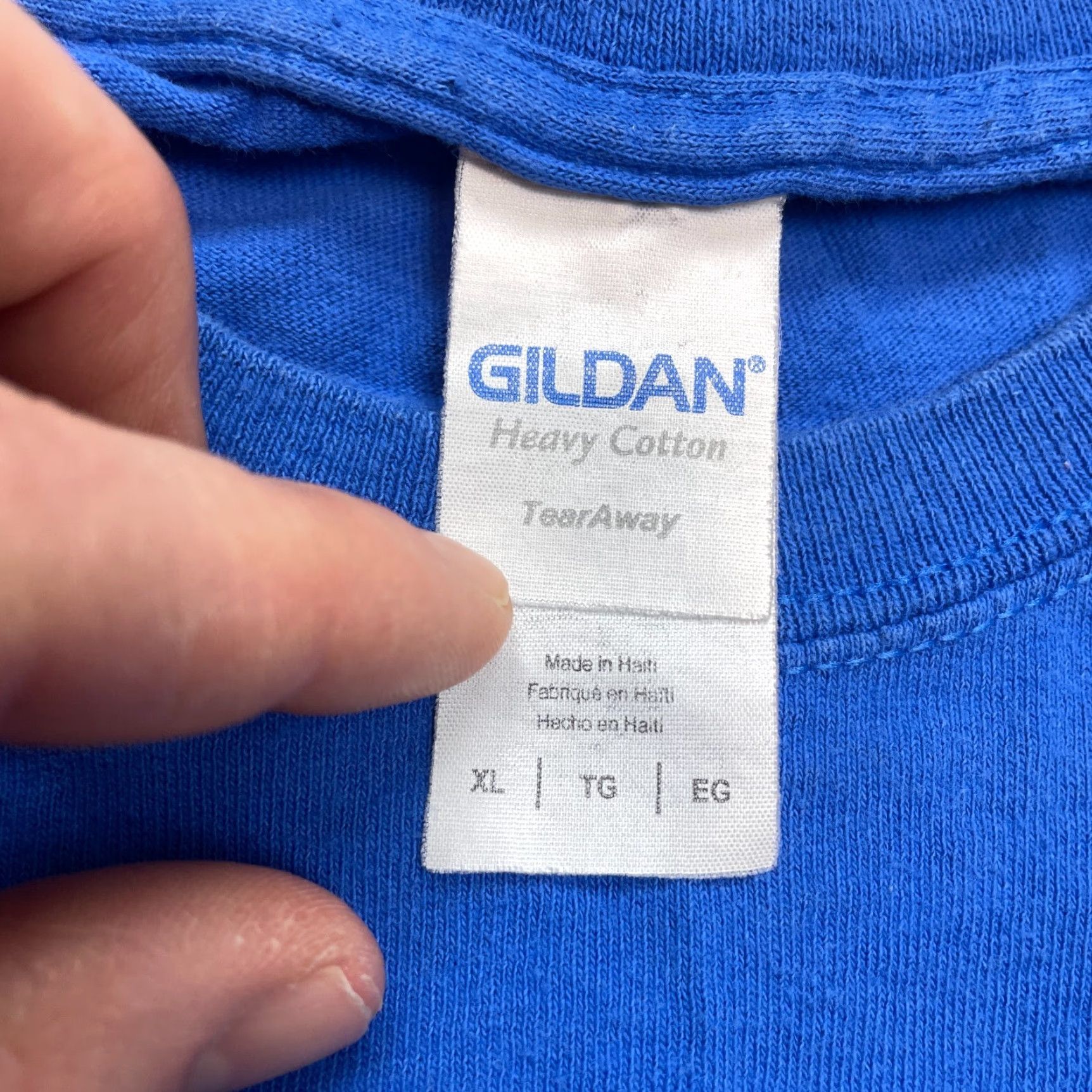 Gildan Gildan Heavy Cotton Shirt Mens XL Blue Panthers Logo Short Sleeve Crew T-Shirt Size US XL / EU 56 / 4 - 4 Thumbnail