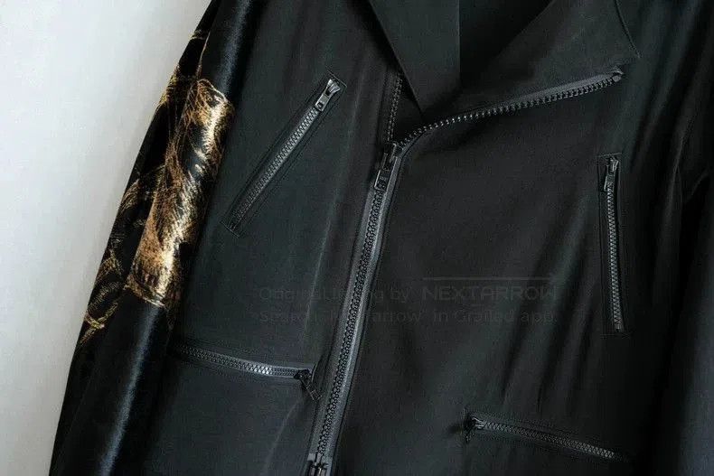 Yohji Yamamoto Yohji Yamamoto Velvet Coat with Floral Sleeve Size US S / EU 44-46 / 1 - 5 Thumbnail
