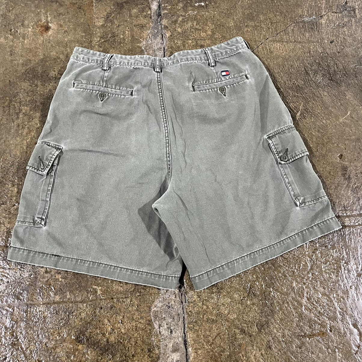Tommy Hilfiger × Vintage Tommy Hilfiger Vintage Y2K Cargo Shorts Utility Skater Size US 36 / EU 52 - 3 Thumbnail