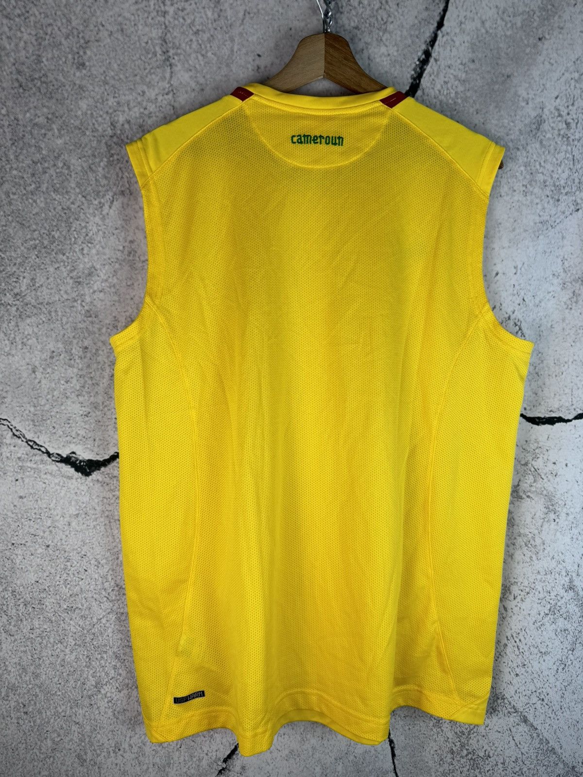 Puma Cameroon worldcup home sleevesless soccer football shirt Size US XL / EU 56 / 4 - 2 Thumbnail