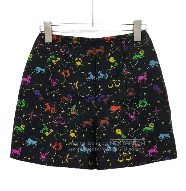 Dior Dior Black constellation pattern full-print shorts Size 42" / US 20 - 1 Thumbnail
