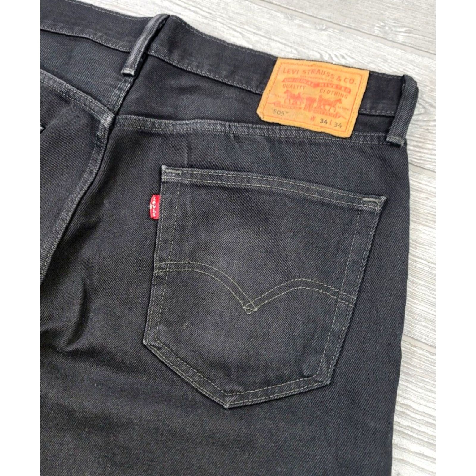 Levi's VINTAGE Levis 505 Straight Leg Jeans Mens 34x34 Black Actual Size 36x34 Size US 34 / EU 50 - 5 Thumbnail