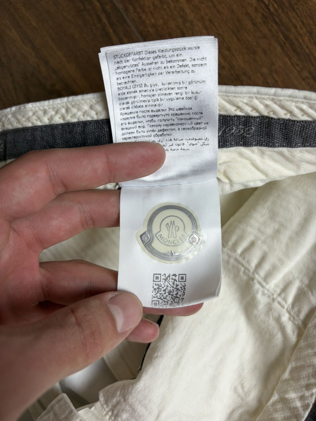 Moncler Moncler Classic Shorts Size US 40 / EU 56 - 5 Thumbnail