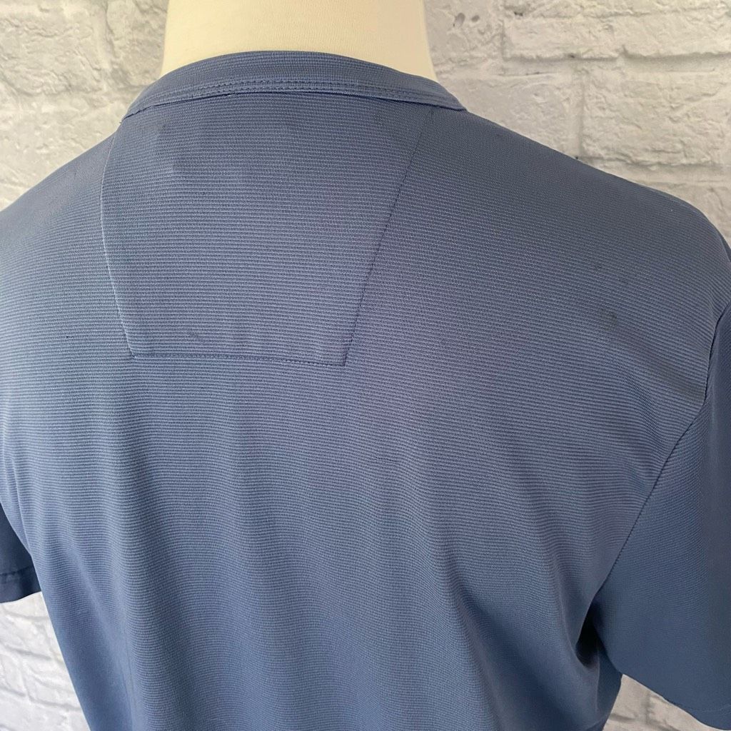 Axist Axist modern fit men XL ribbed v-neck short sleeve casual dr Size US XL / EU 56 / 4 - 7 Thumbnail