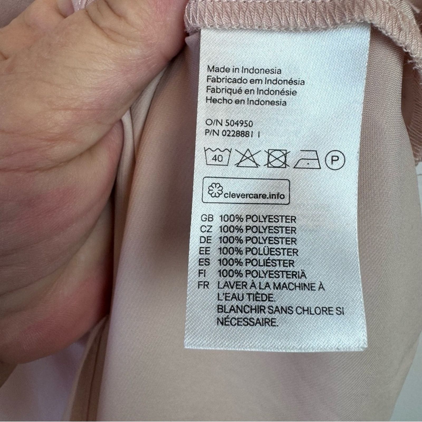 H&M H&M Blush Popover Vee Neck Blouse Women’s Size Medium Size M / US 6-8 / IT 42-44 - 9 Thumbnail