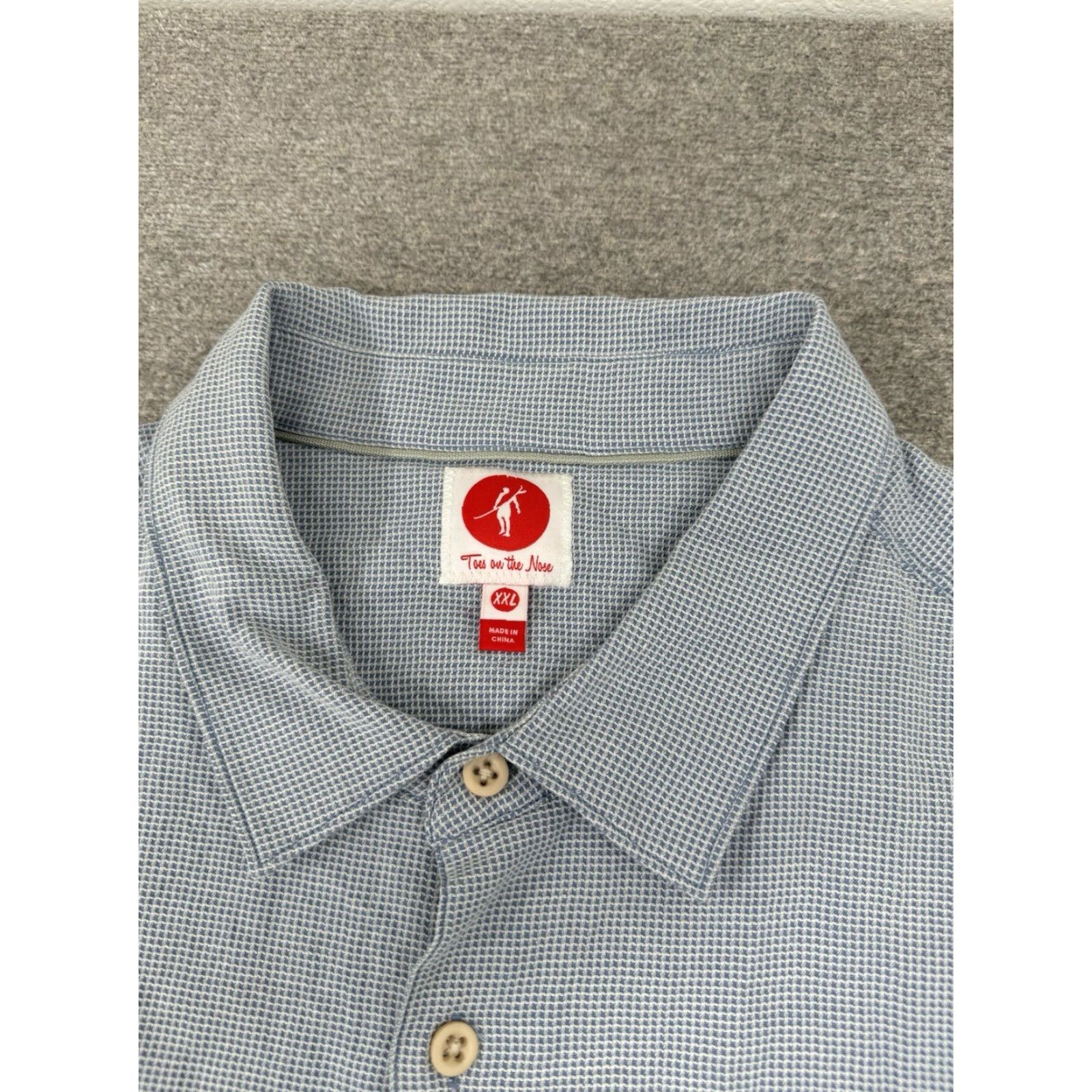 Vintage Toes on the Nose Button-Up Shirt Men's XXL Blue Short Sleeve Casual Travel Button Front Pocket Beach Tropical 2XL White, Tan? Size US XXL / EU 58 / 5 - 5 Thumbnail