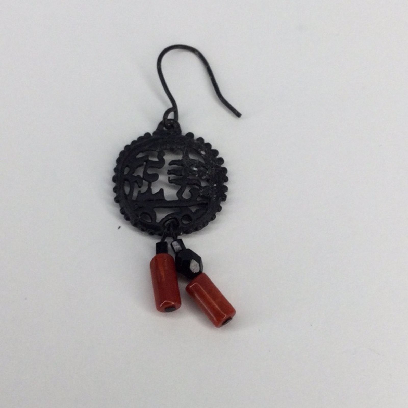 Other Black & Red Asian Inspired Bead Retro 90's Dangle Earrings Size ONE SIZE - 9 Thumbnail