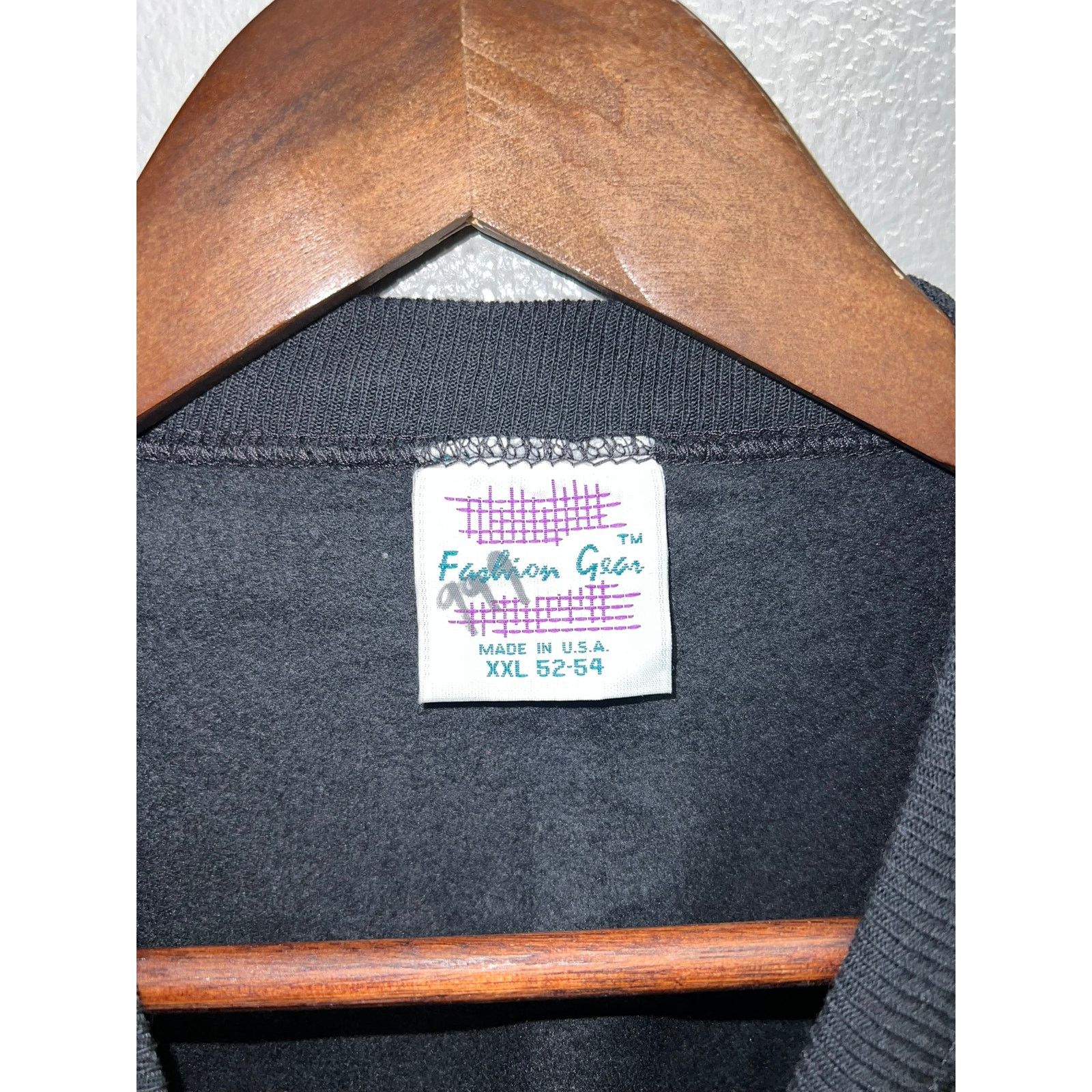 Vintage Vintage Black Blank Sweatshirt Crewneck XXL Fashion Gear 90s Size US XXL / EU 58 / 5 - 4 Thumbnail