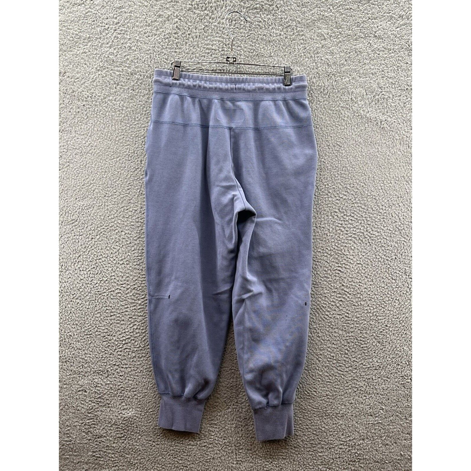 Nike Nike Tech Fleece Sweatpants Women’s Size Medium CW4292-482 Size 28" / US 6 / IT 42 - 2 Thumbnail